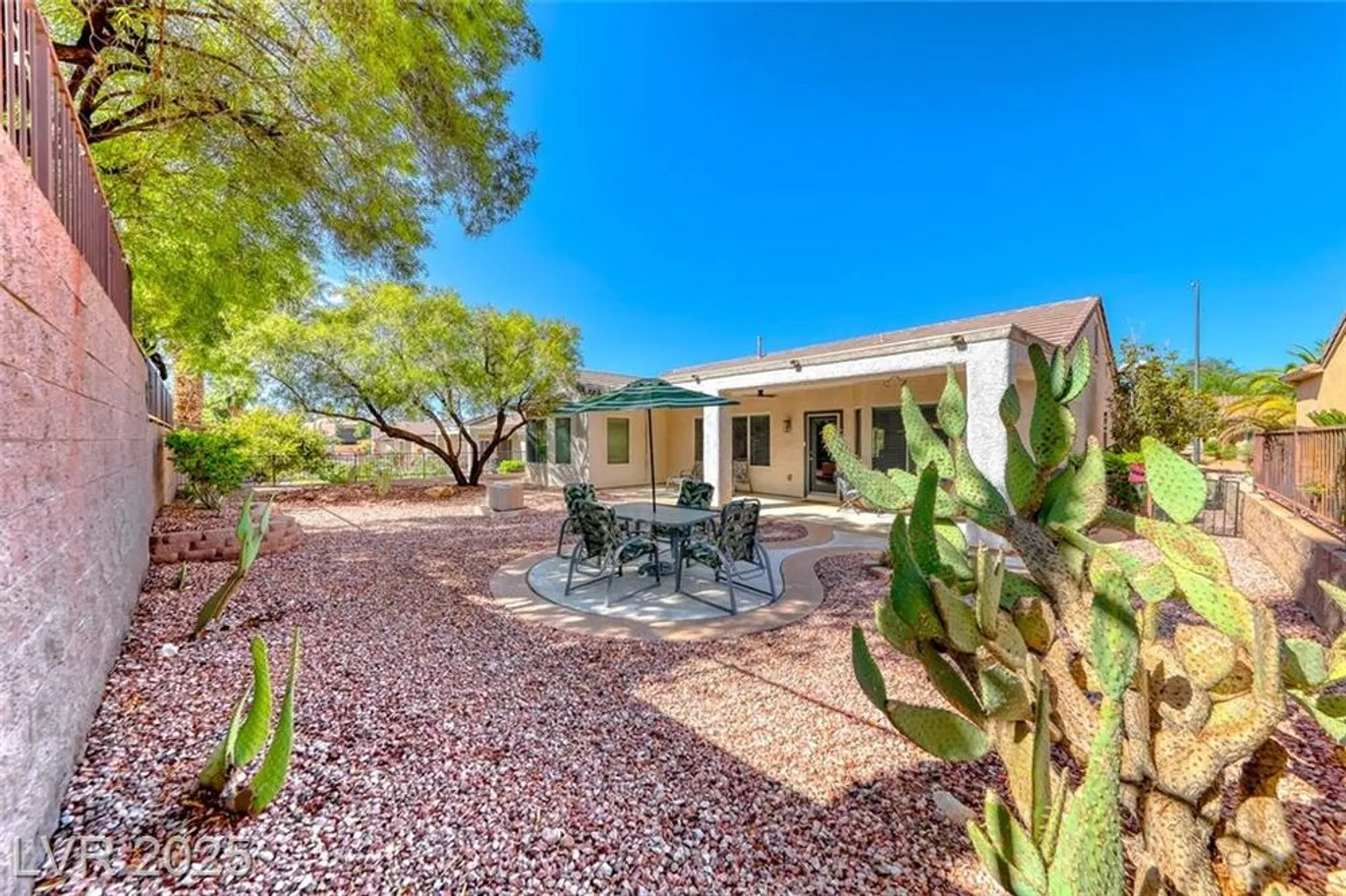 Property Slideshow image 37 of 47 | 2356 great elk dr, Henderson, NV, 89052