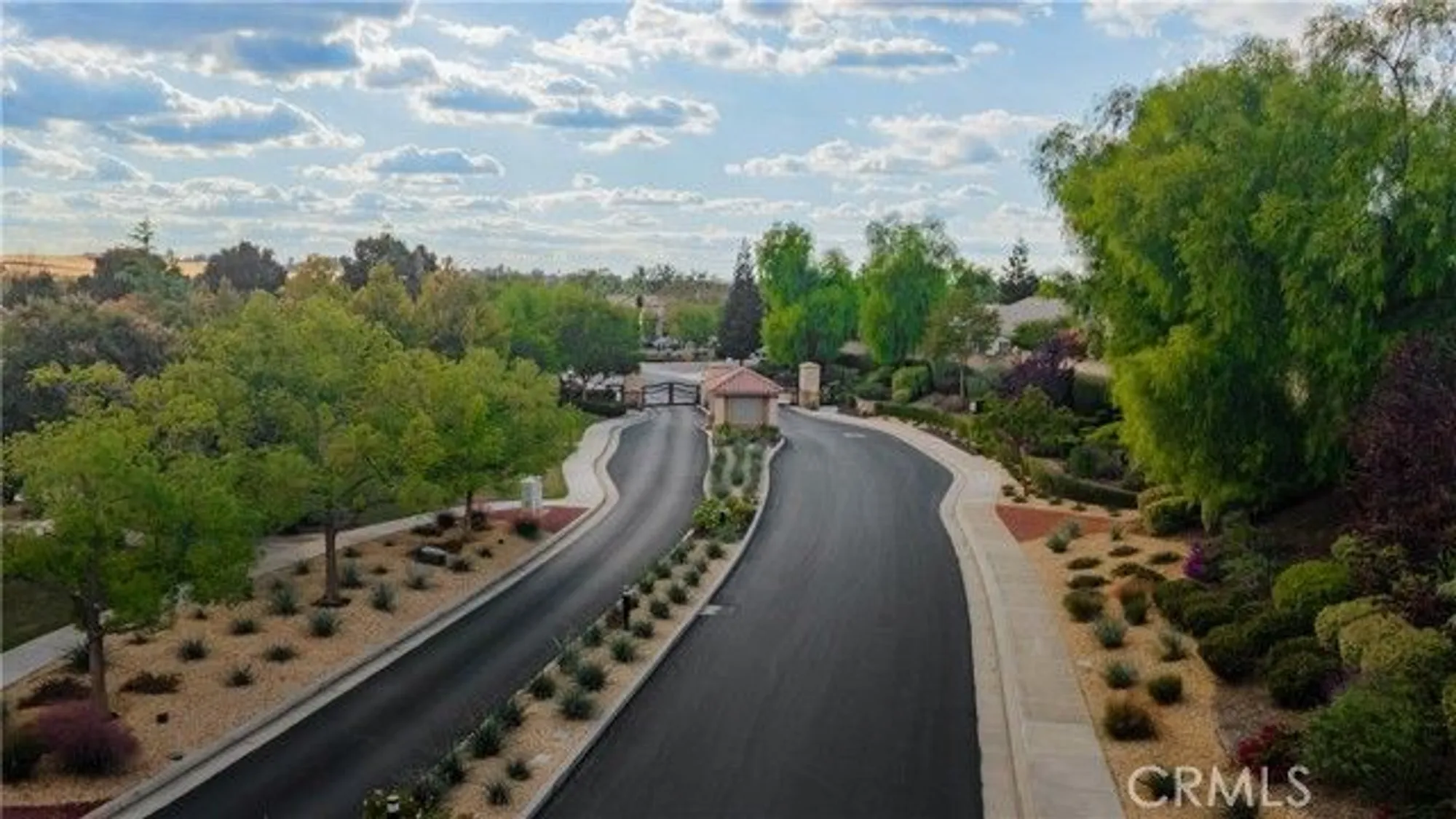 Property Slideshow image 29 of 36 | 14006 sandstone peak dr, Bakersfield, CA, 93306
