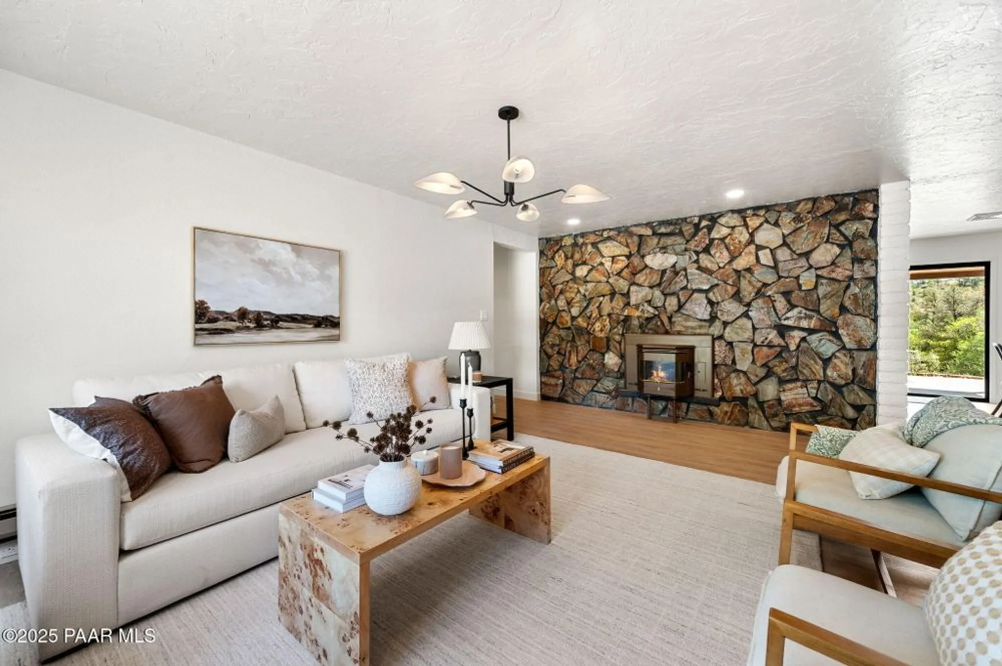 Property Slideshow image 9 of 32 | 679 tawa ct, Prescott, AZ, 86301