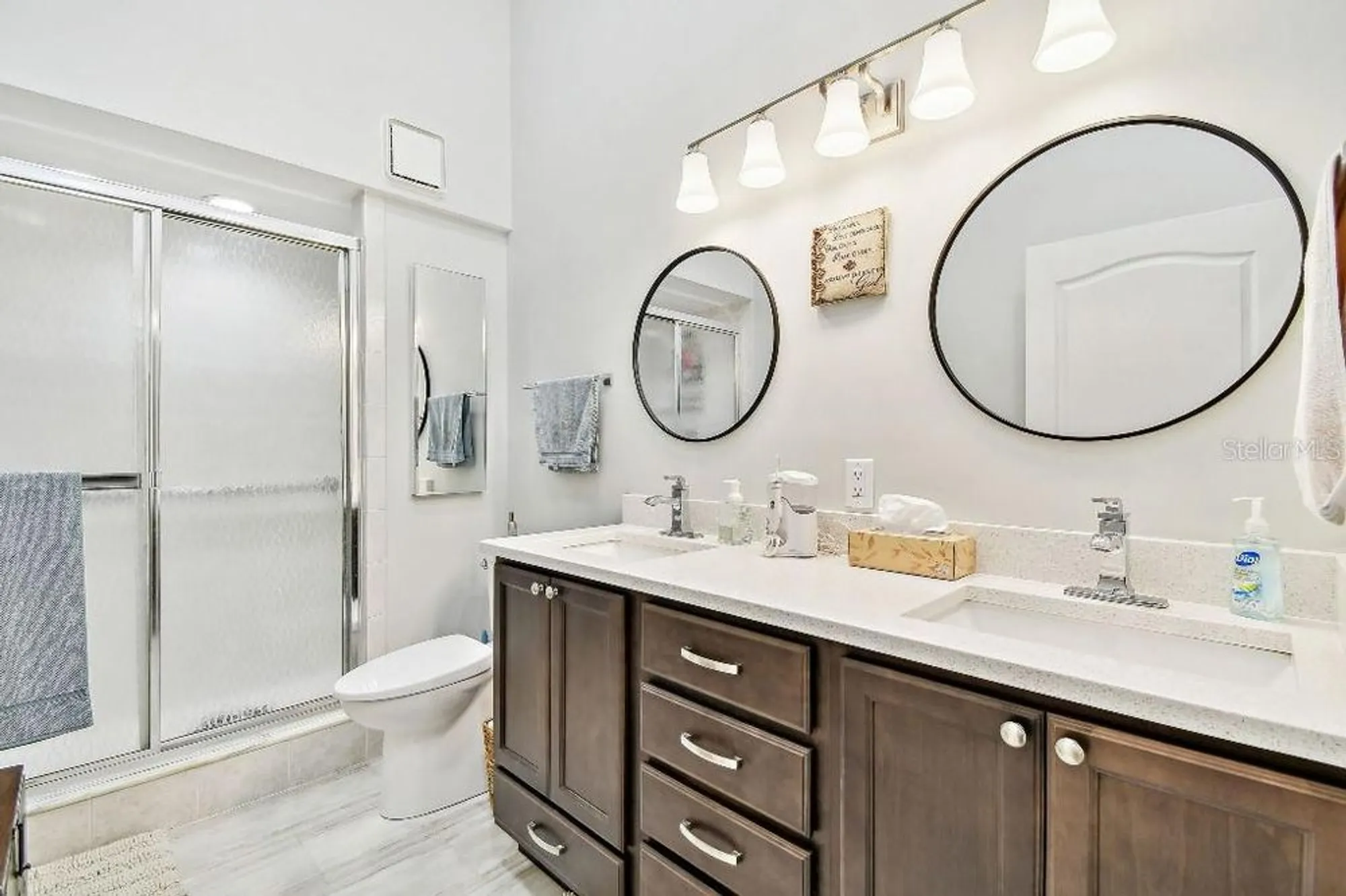 Property Slideshow image 19 of 23 | 2291 americus blvd 41, Clearwater, FL, 33763