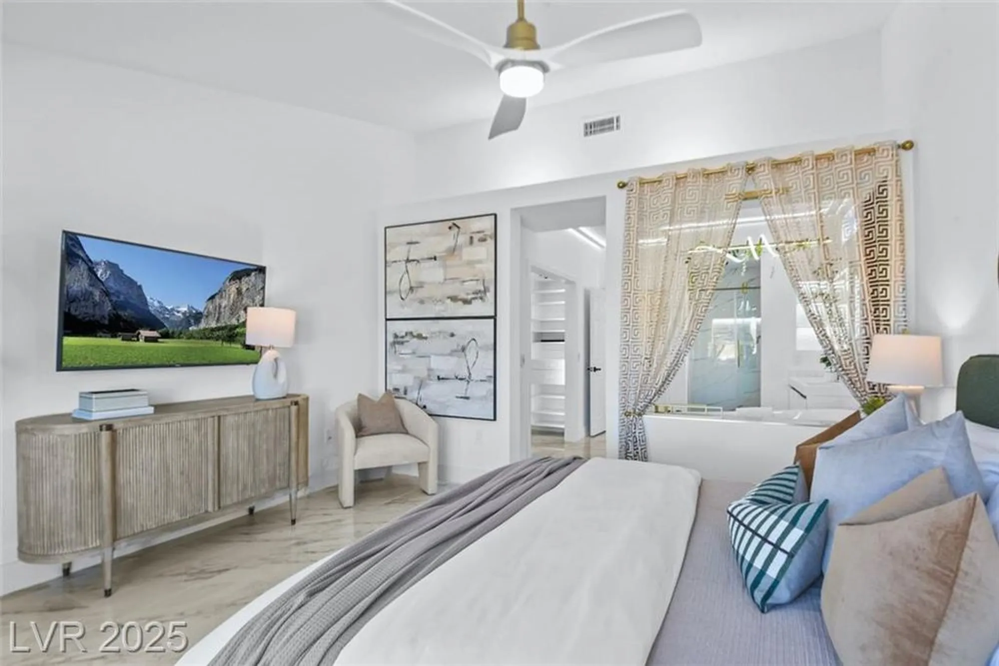 Property Slideshow image 29 of 36 | 2652 golfside dr, Las Vegas, NV, 89134