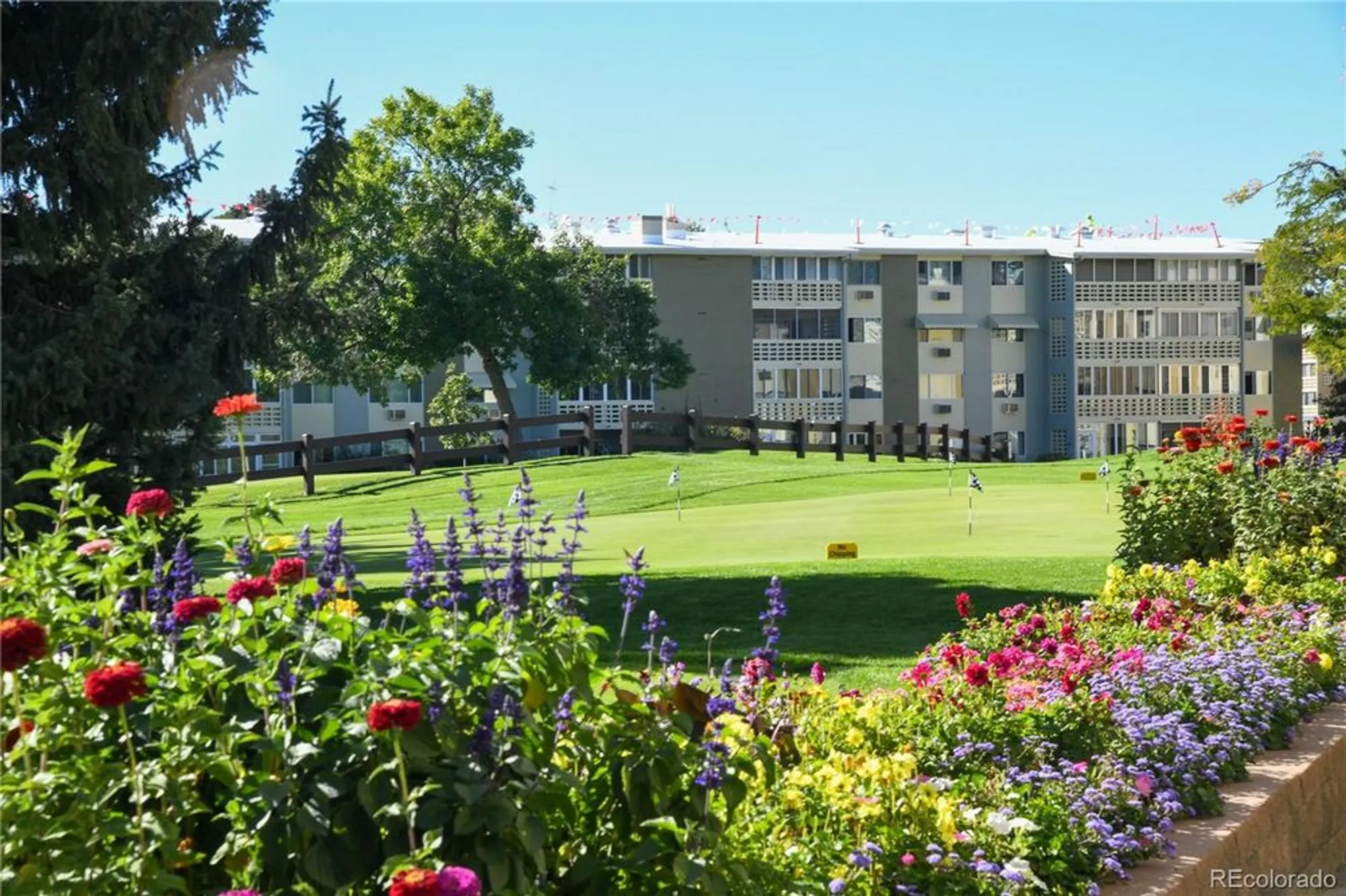 Property Slideshow image 22 of 28 | 585 s alton way apt 10a, Denver, CO, 80247