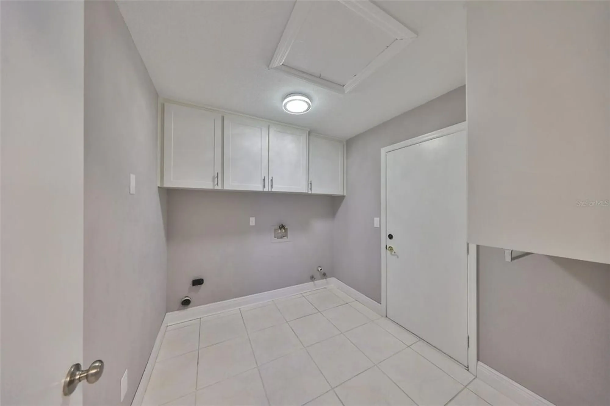 Property Slideshow image 38 of 53 | 1806 wolf laurel dr, Sun City Center, FL, 33573