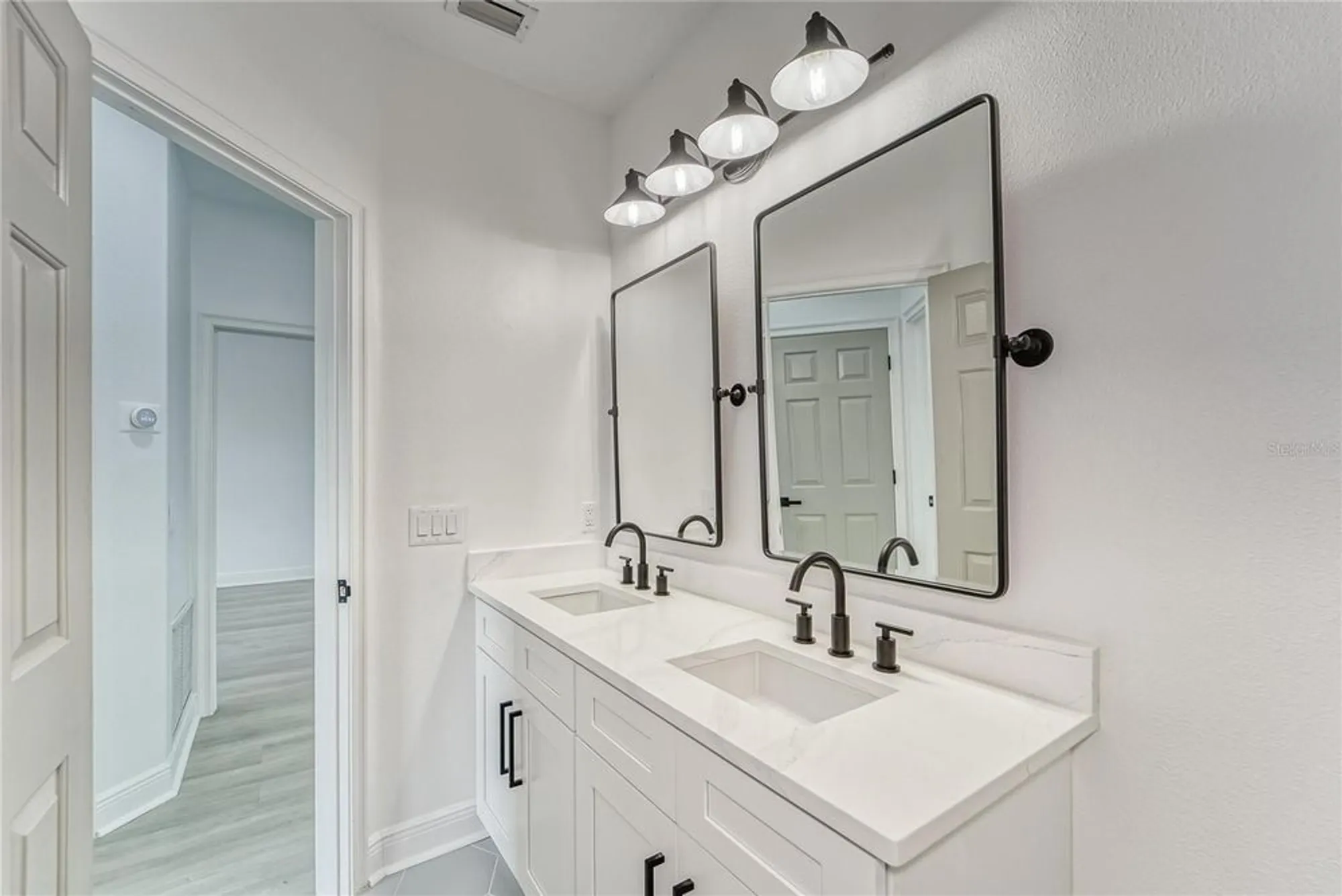 Property Slideshow image 25 of 81 | 5718 sea turtle pl, Apollo Beach, FL, 33572
