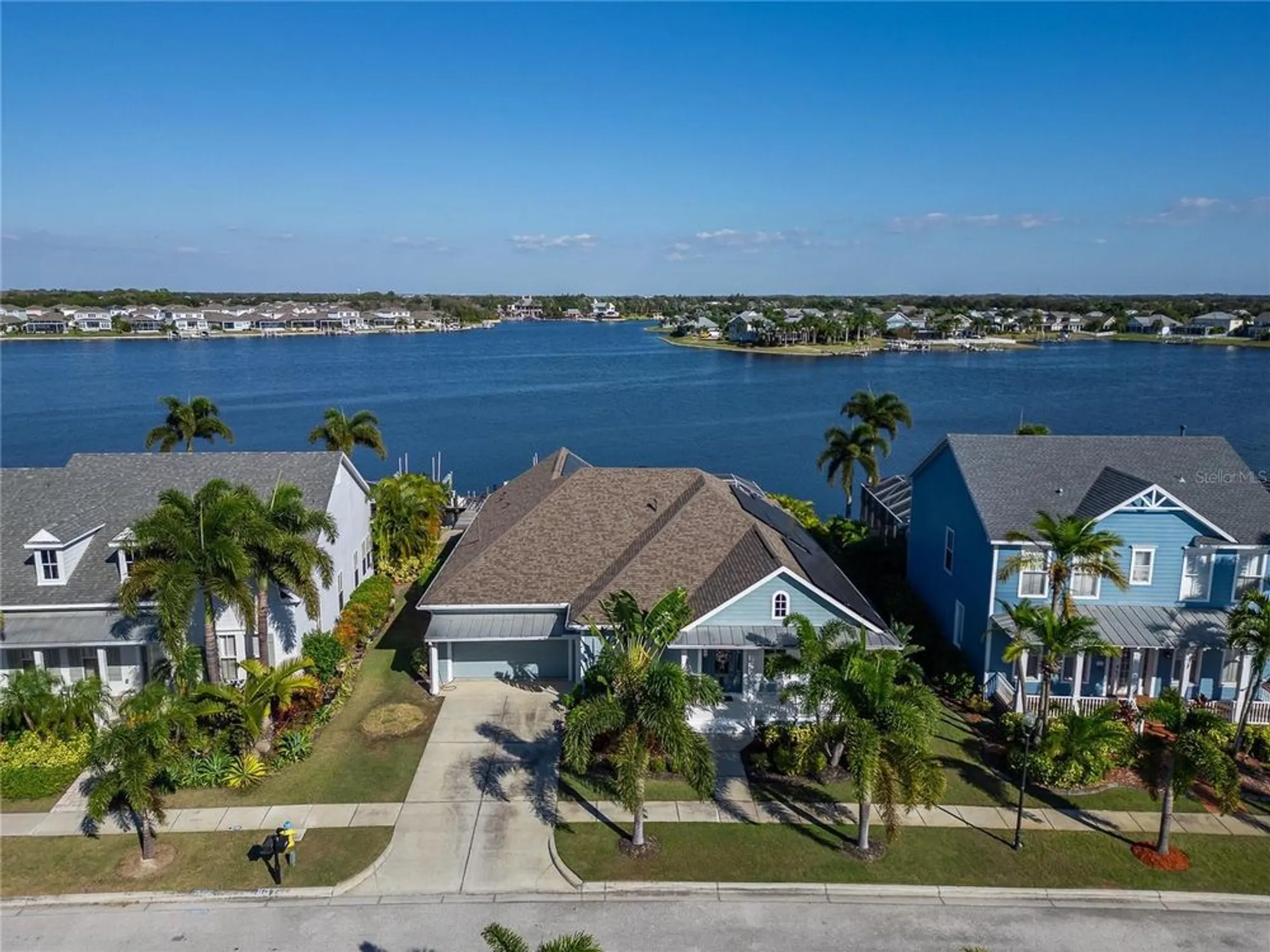 Property Slideshow image 71 of 100 | 5245 brighton shore dr, Apollo Beach, FL, 33572