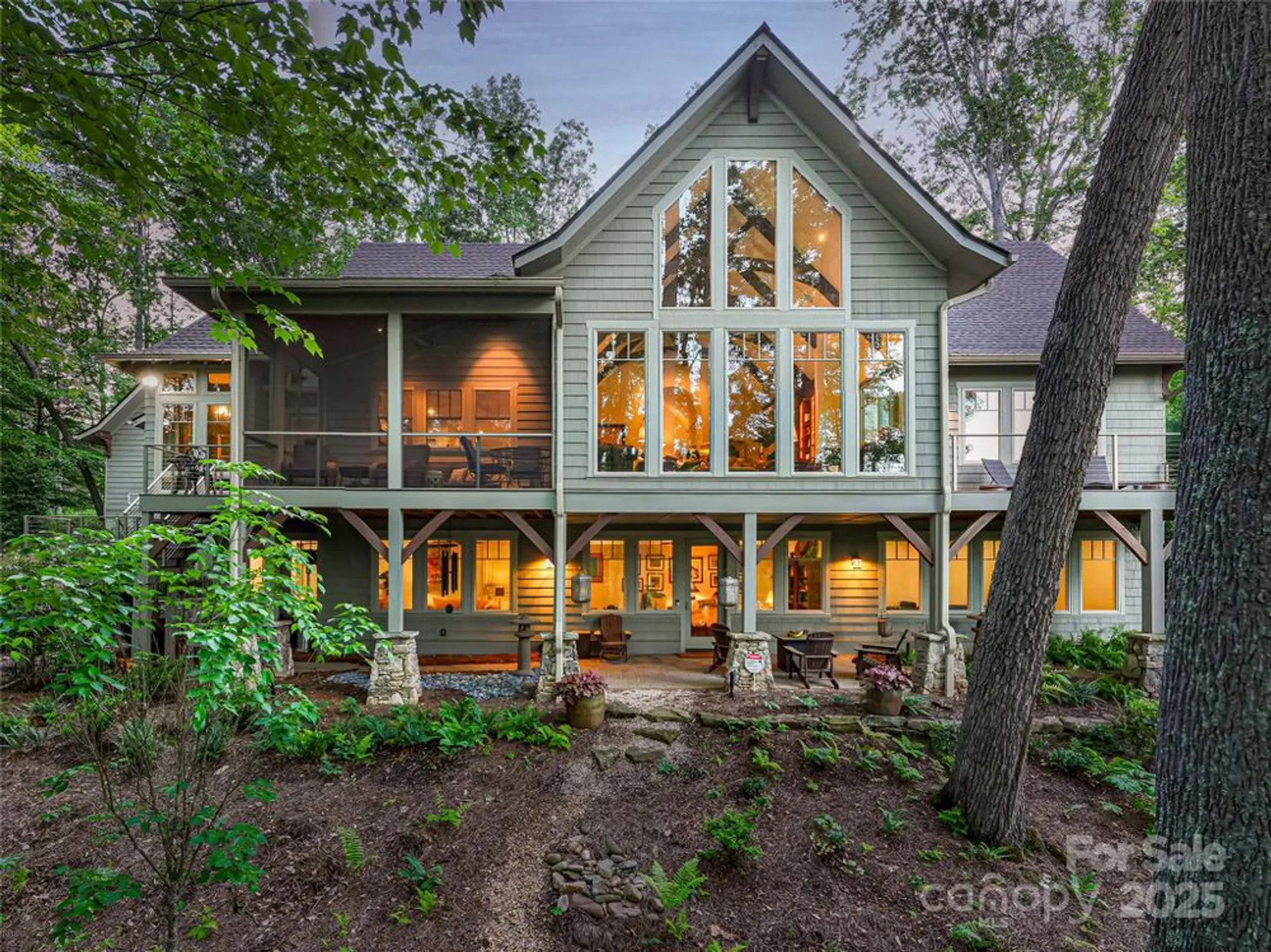 Property Slideshow image 1 of 46 | 47 twilight sedge dr, Biltmore Lake, NC, 28715