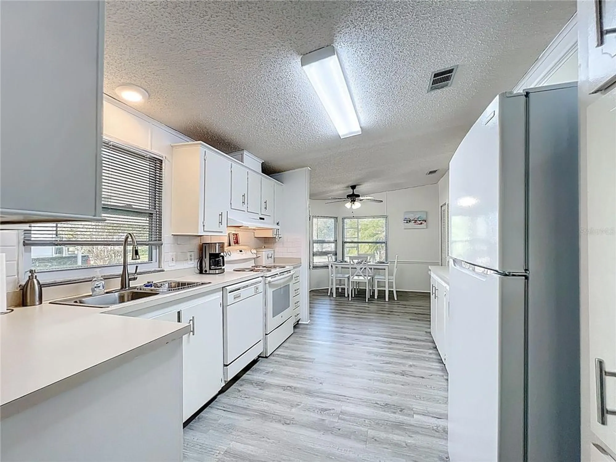Property Slideshow image 11 of 76 | 4712 belle grv, Leesburg, FL, 34748