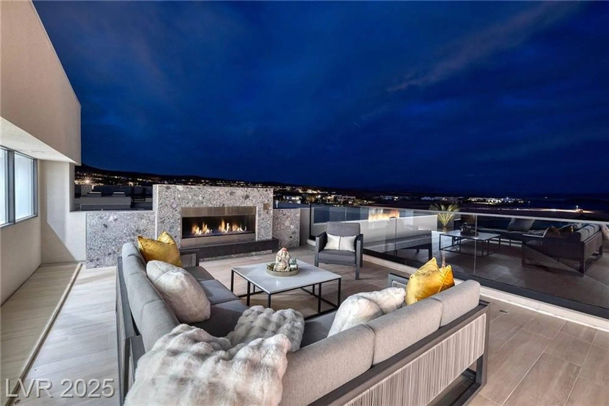 Property Slideshow image 50 of 66 | 12 rainbow point pl, Henderson, NV, 89011