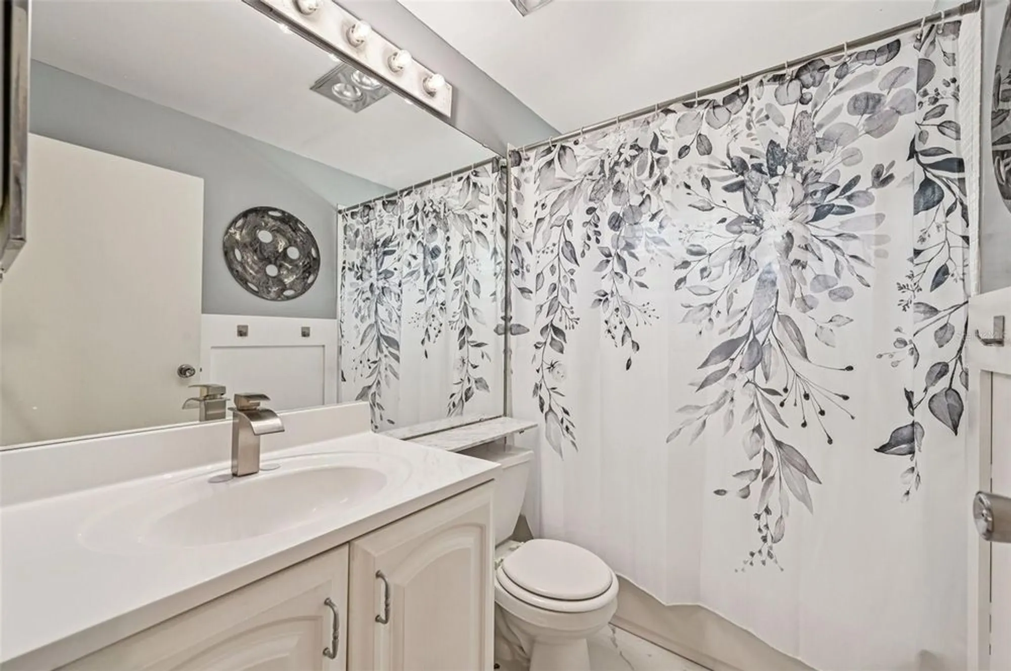 Property Slideshow image 23 of 63 | 301 andover pl s apt 177, Sun City Center, FL, 33573