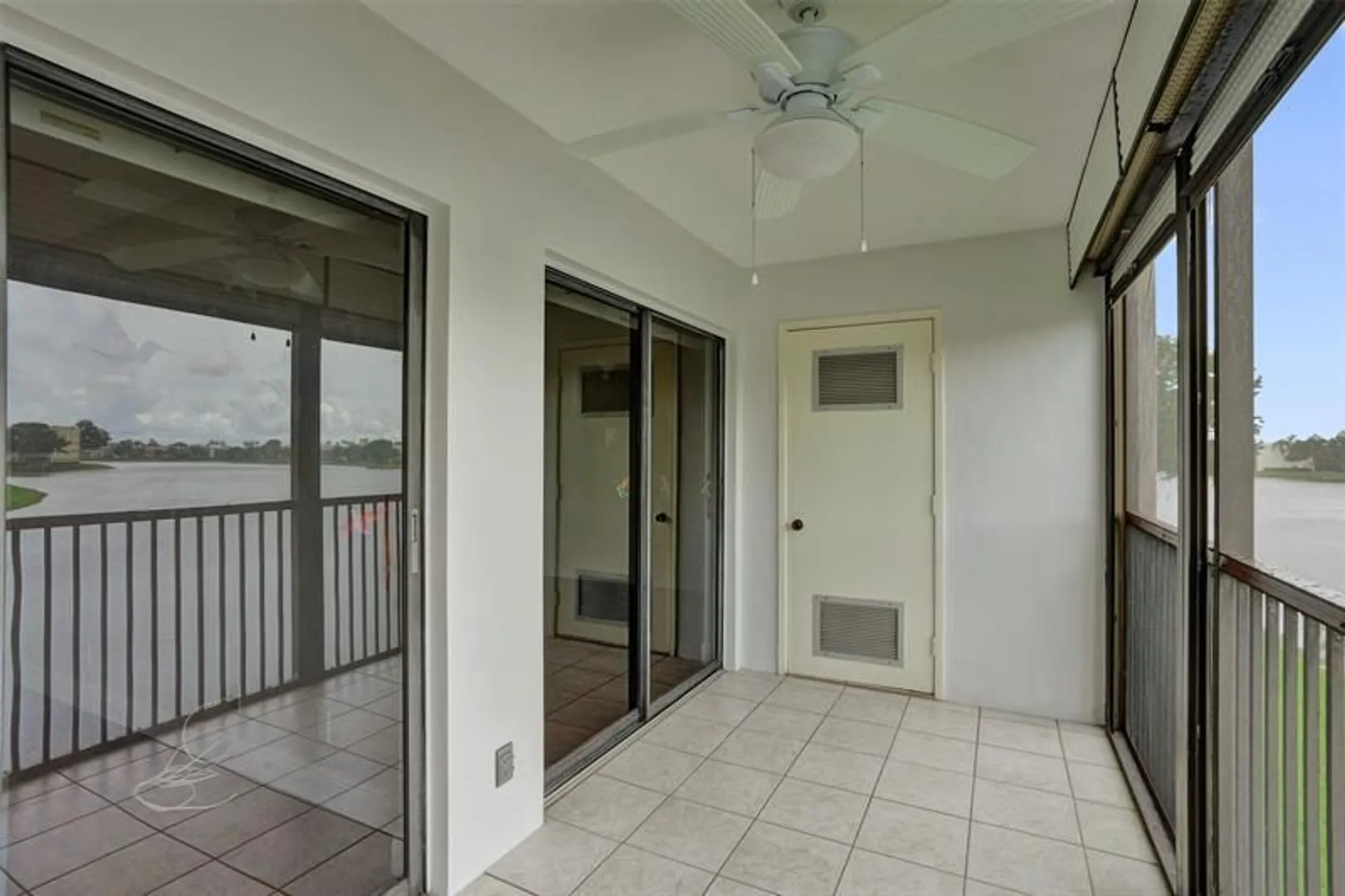Property Slideshow image 37 of 66 | 7432 ashmont cir 208, Tamarac, FL, 33321