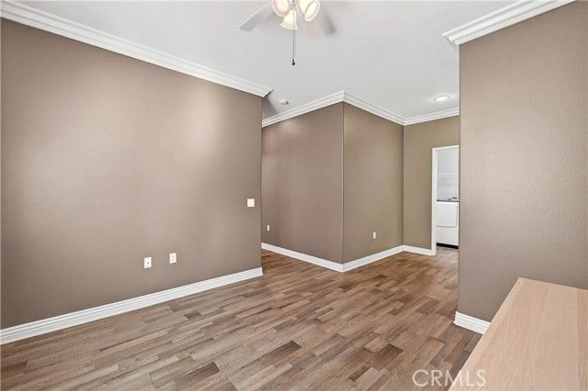 Property Slideshow image 33 of 61 | 215 firestone ln, Hemet, CA, 92545