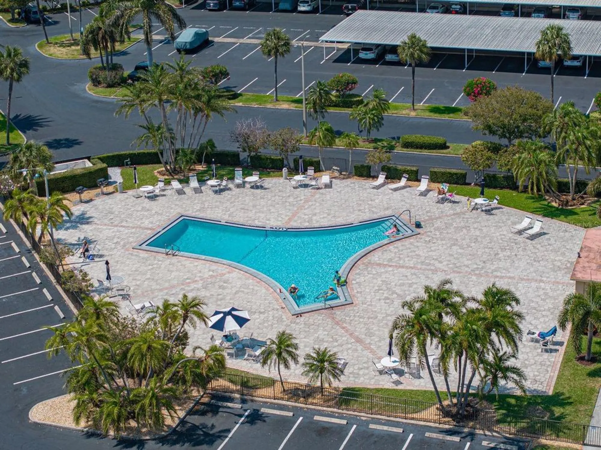 Property Slideshow image 56 of 80 | 7600 sun island dr 703, South Pasadena, FL, 33707