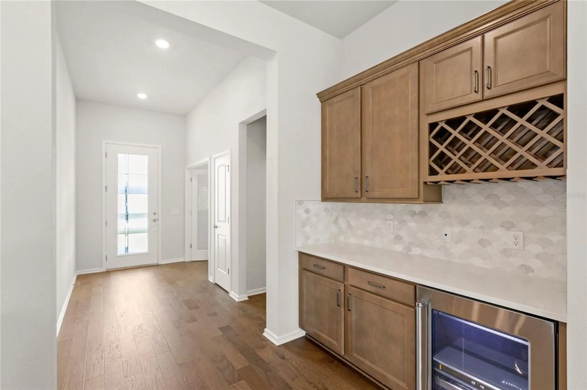 Property Slideshow image 15 of 52 | 15084 canopy cover dr, Winter Garden, FL, 34787