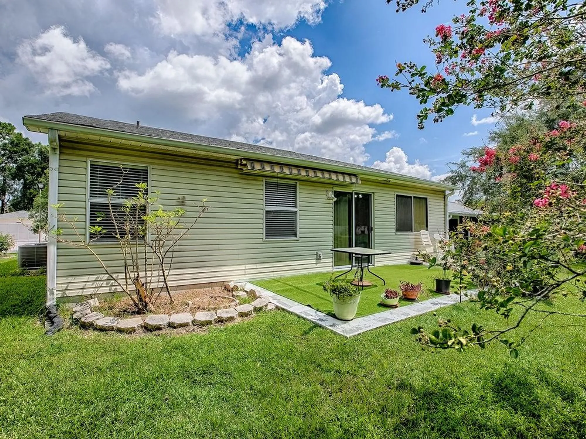 Property Slideshow image 19 of 43 | 642 glen oaks dr, Leesburg, FL, 34748