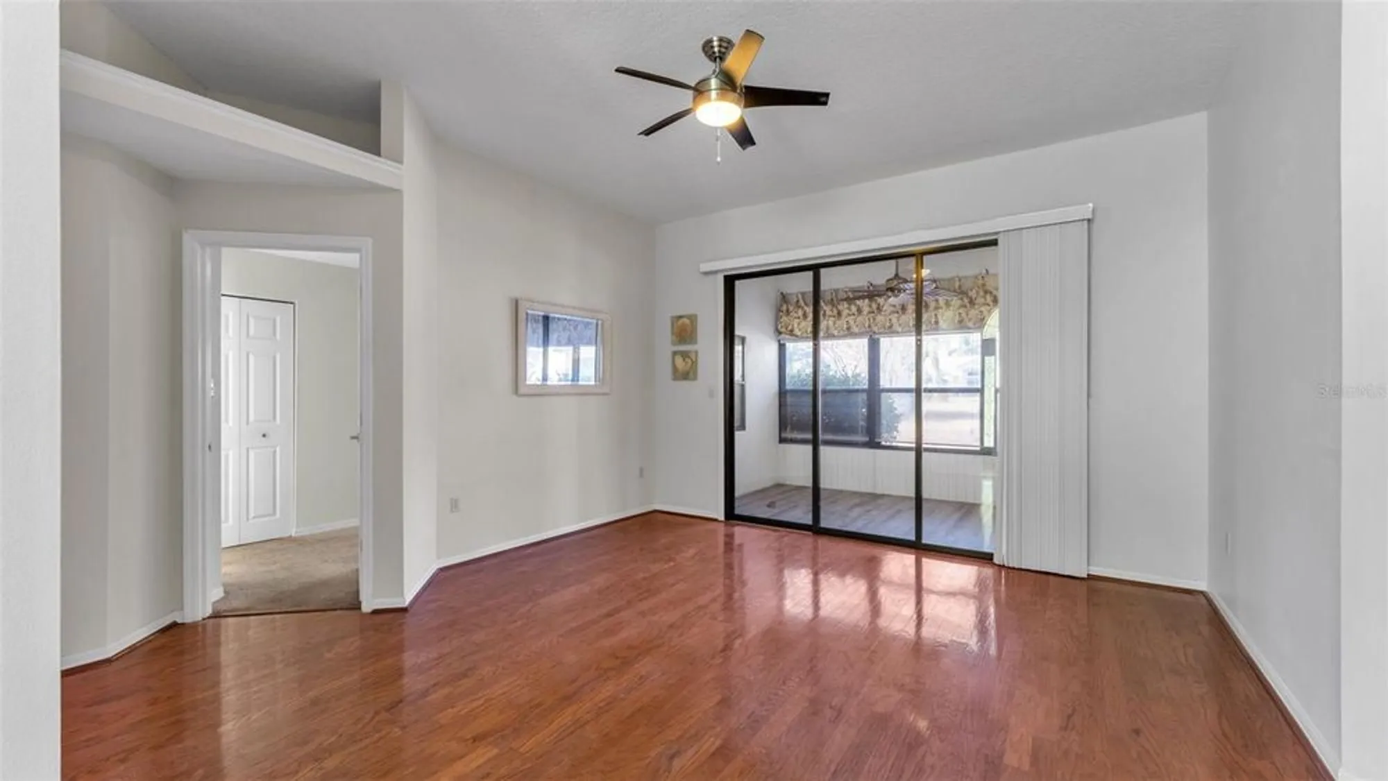 Property Slideshow image 6 of 50 | 6064 condor dr, Lakeland, FL, 33809