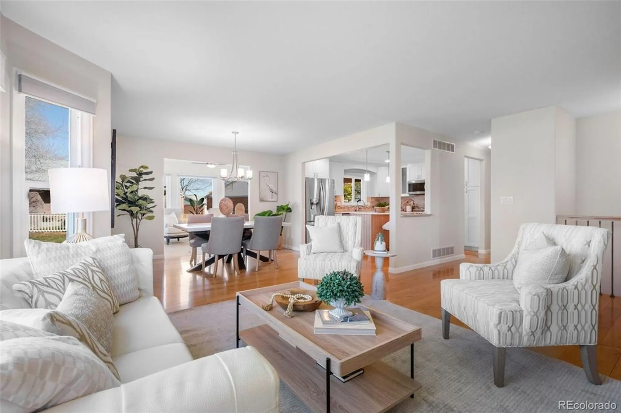 Property Slideshow image 10 of 47 | 4871 greenwich dr, Highlands Ranch, CO, 80130