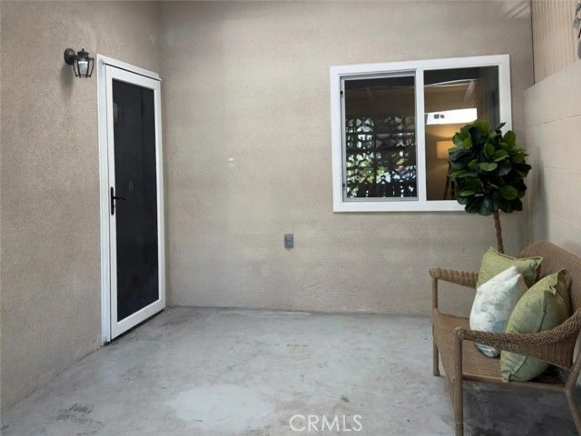 Property Slideshow image 6 of 38 | 13421 del monte dr, Seal Beach, CA, 90740