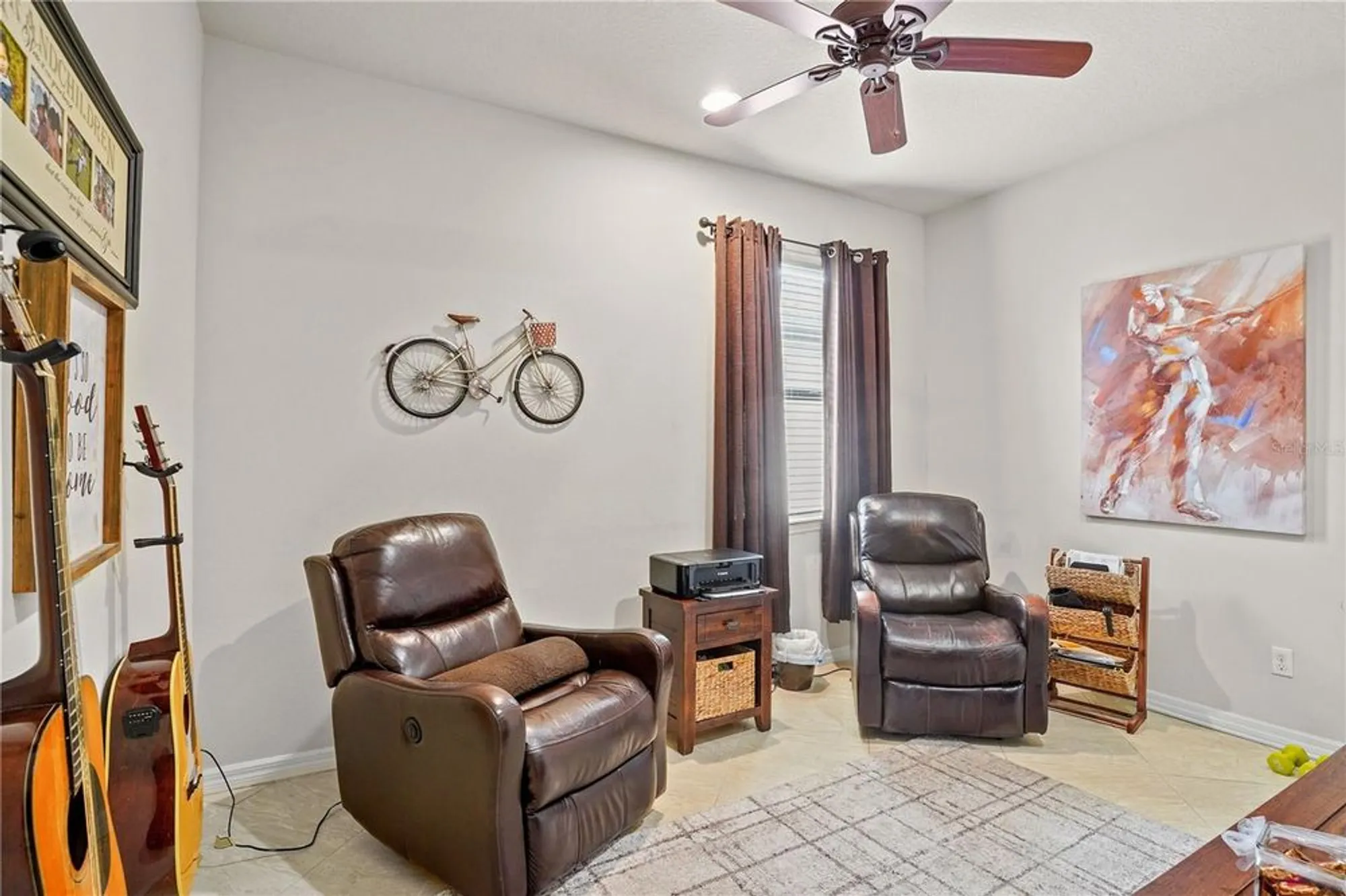 Property Slideshow image 26 of 53 | 329 alicante ct, Davenport, FL, 33837