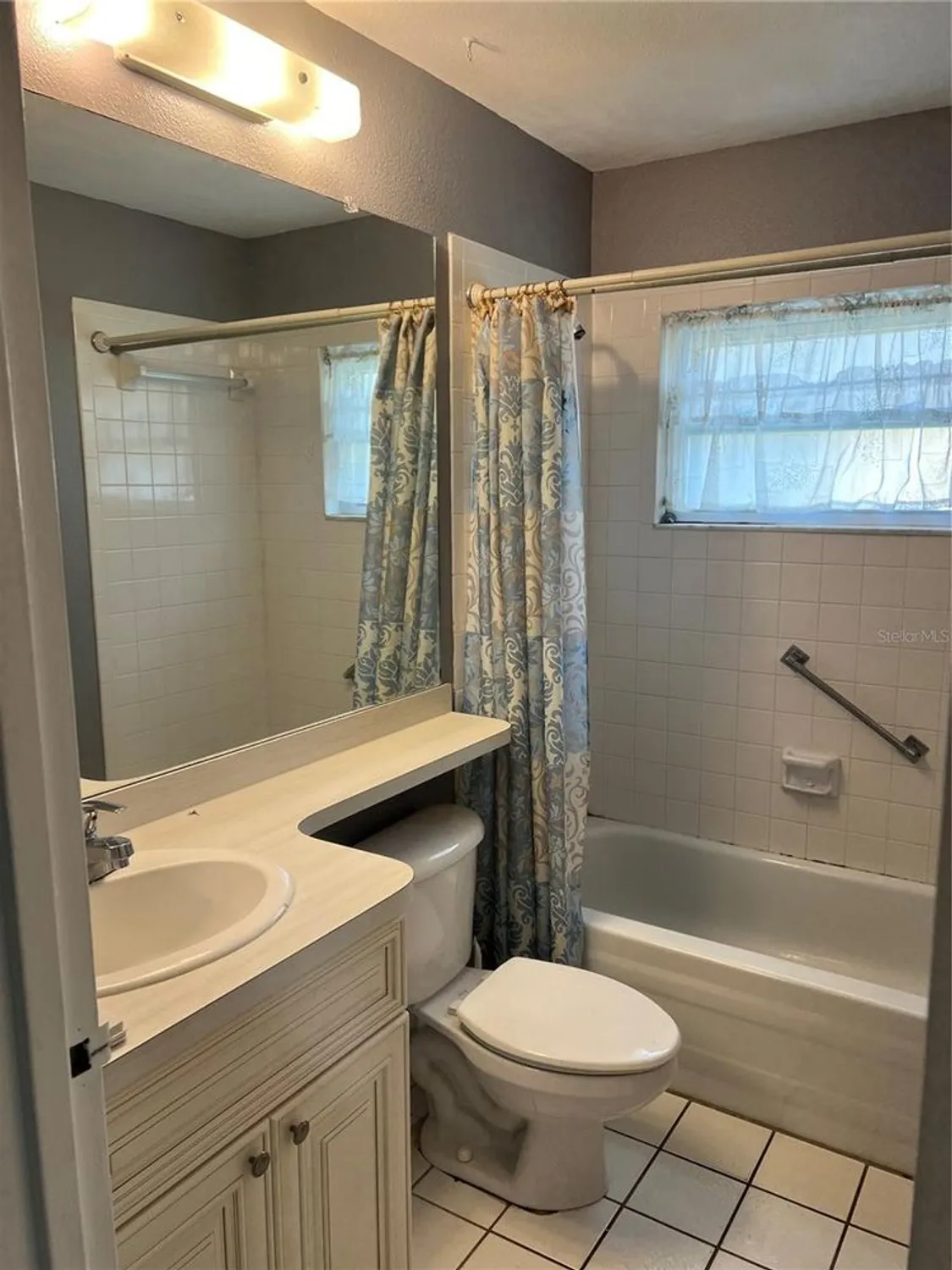 Property Slideshow image 13 of 54 | 401 dorchester pl 58, Sun City Center, FL, 33573