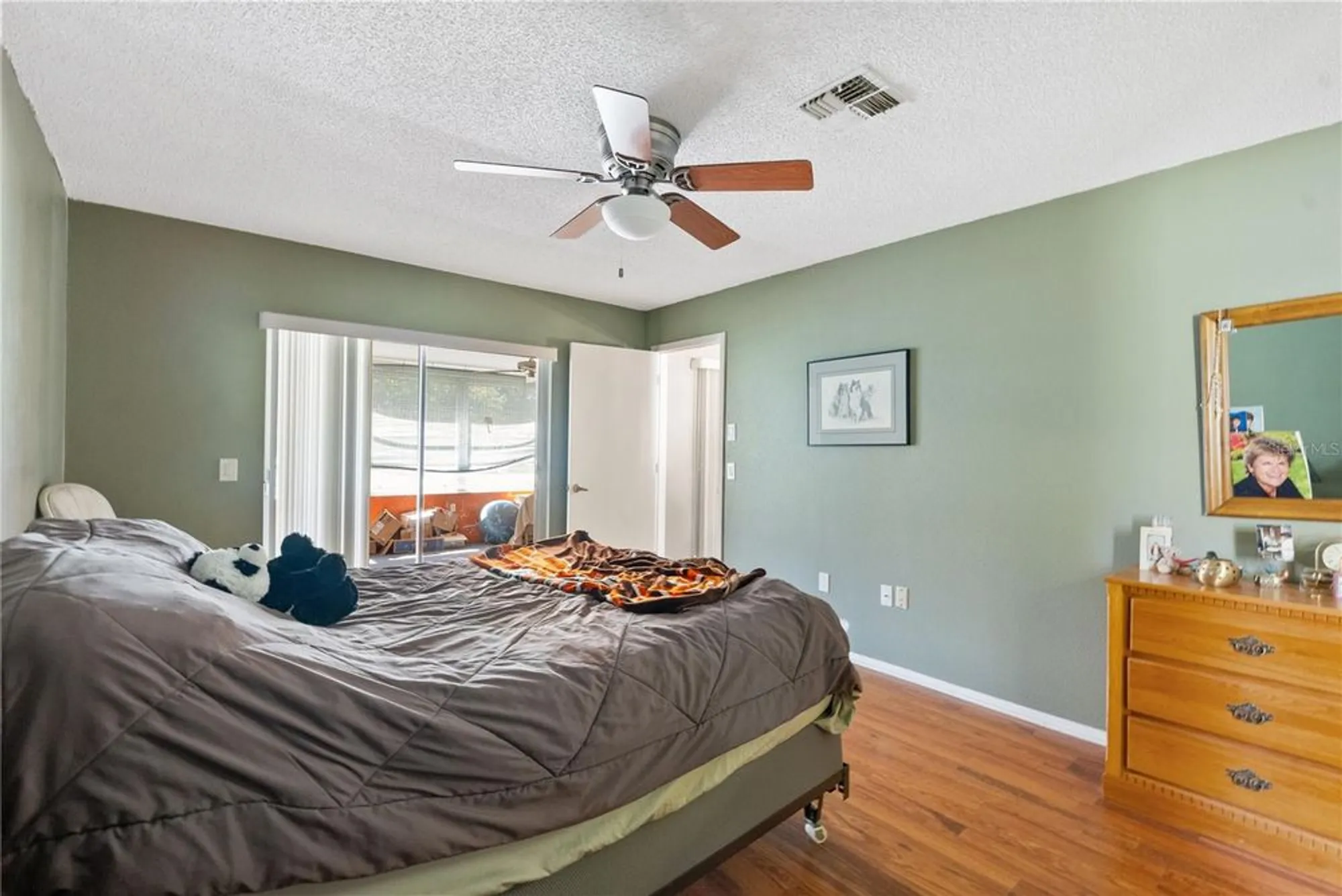 Property Slideshow image 20 of 29 | 11010 rollingwood dr, Port Richey, FL, 34668