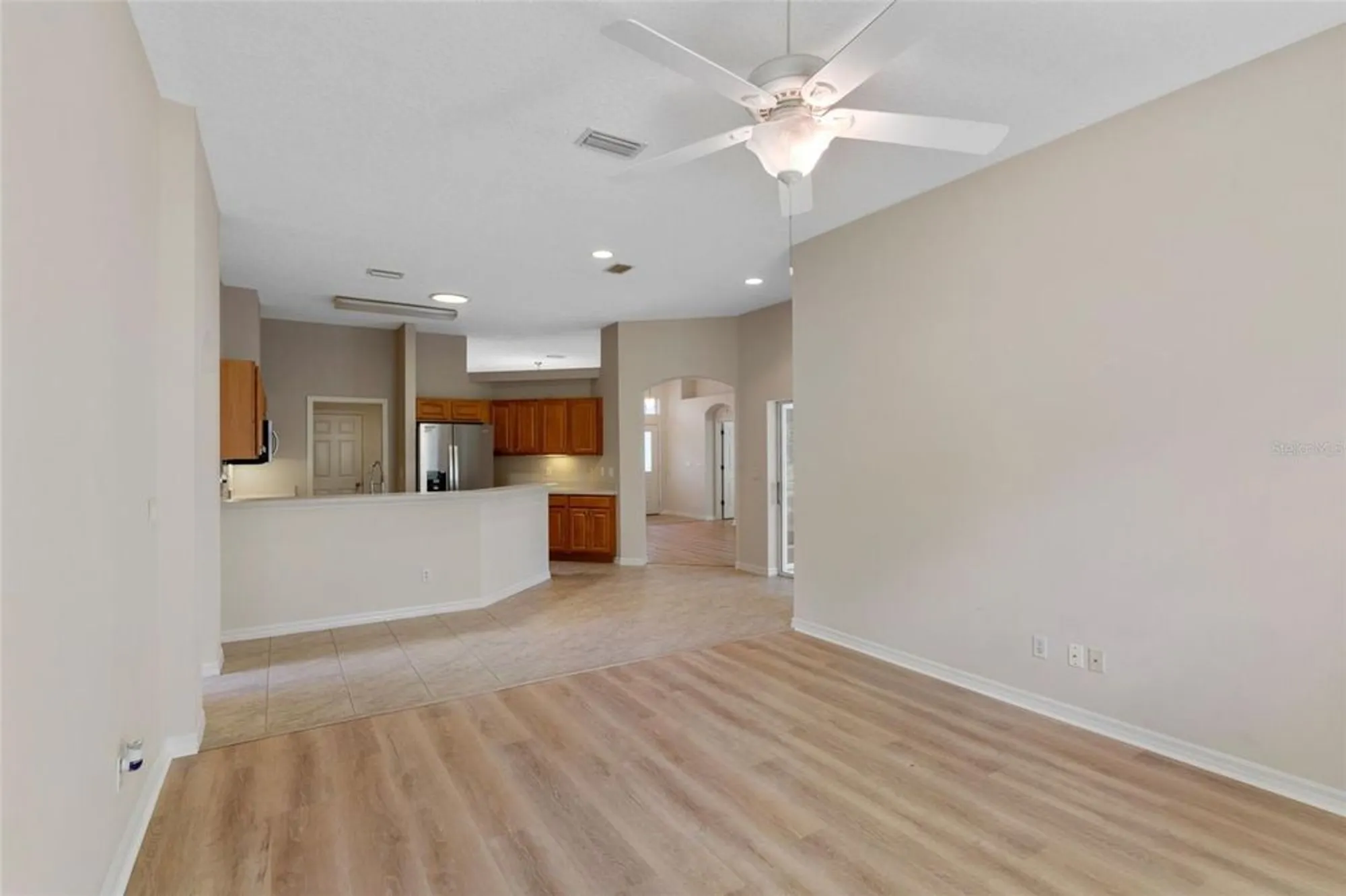 Property Slideshow image 8 of 21 | 26908 honeymoon ave, Leesburg, FL, 34748