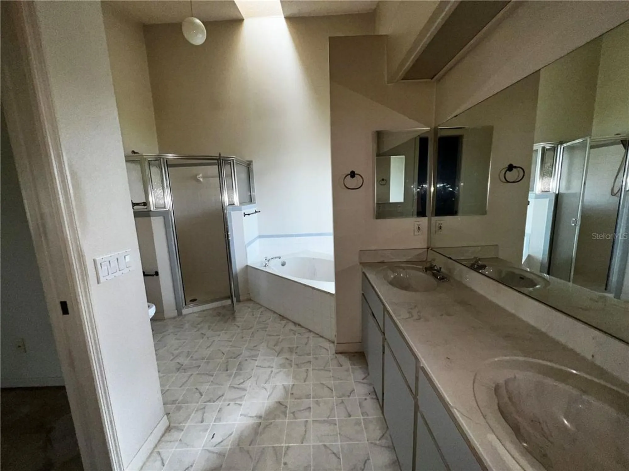 Property Slideshow image 6 of 15 | 6042 wade st, Leesburg, FL, 34748