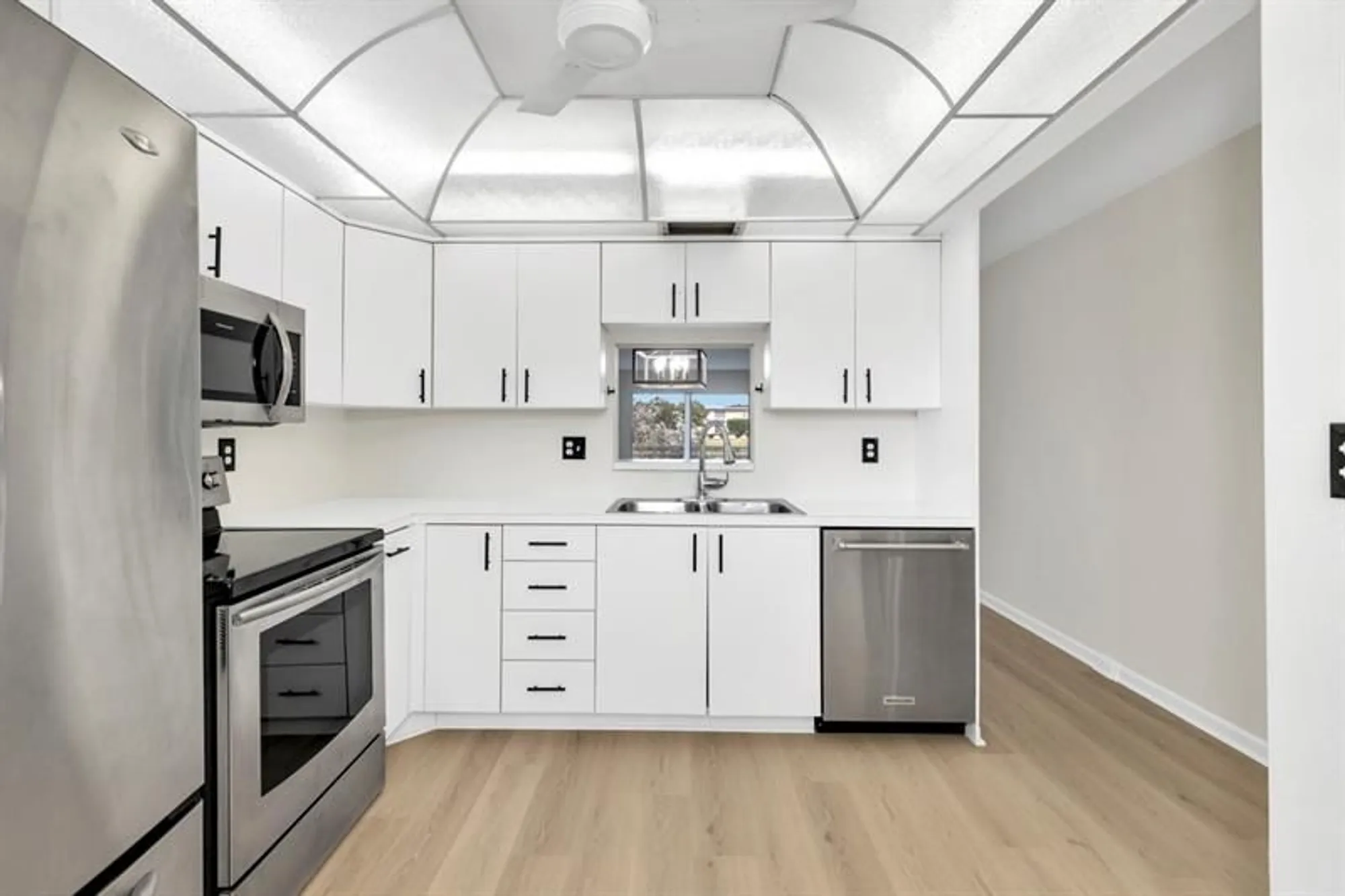 Property Slideshow image 8 of 59 | 3204 portofino pt l2, Coconut Creek, FL, 33066