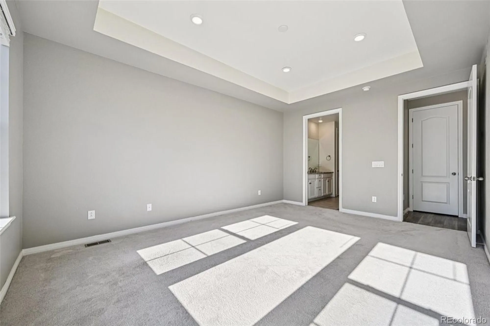 Property Slideshow image 26 of 50 | 7834 plateau creek ln, Littleton, CO, 80125