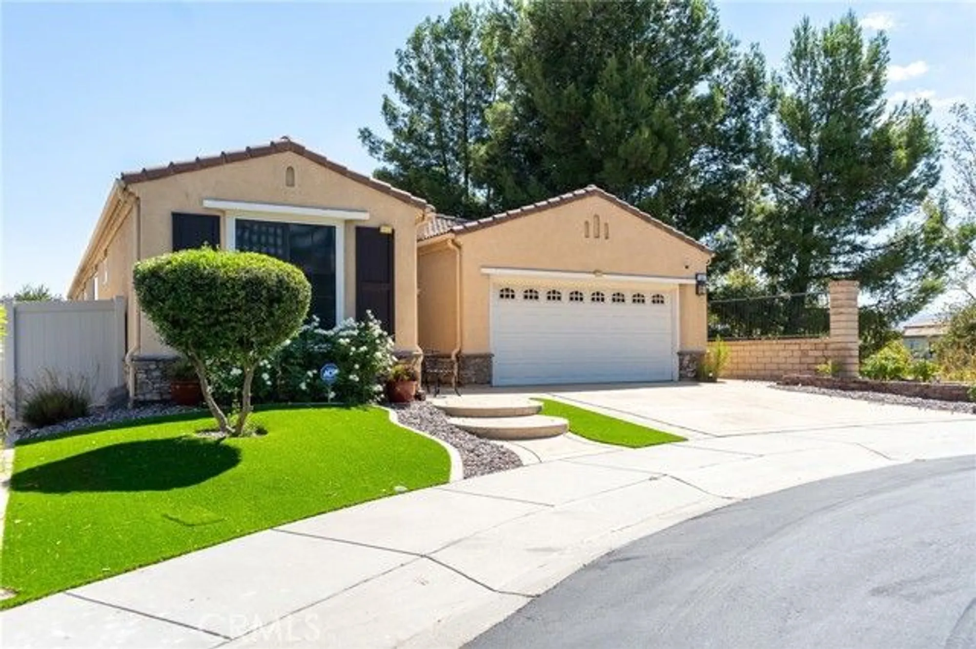 Property Slideshow image 3 of 75 | 316 pipe springs, Beaumont, CA, 92223