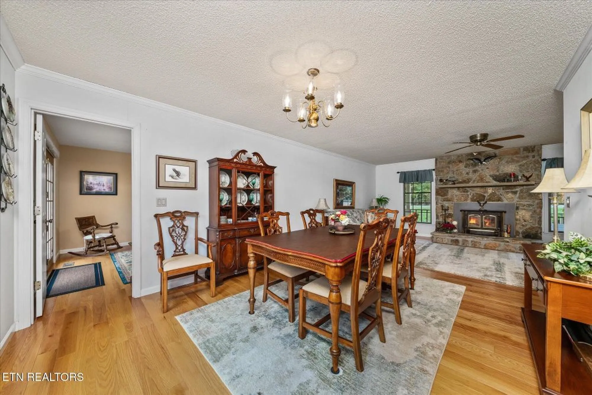 Property Slideshow image 8 of 44 | 34 beachwood ln, Crossville, TN, 38558