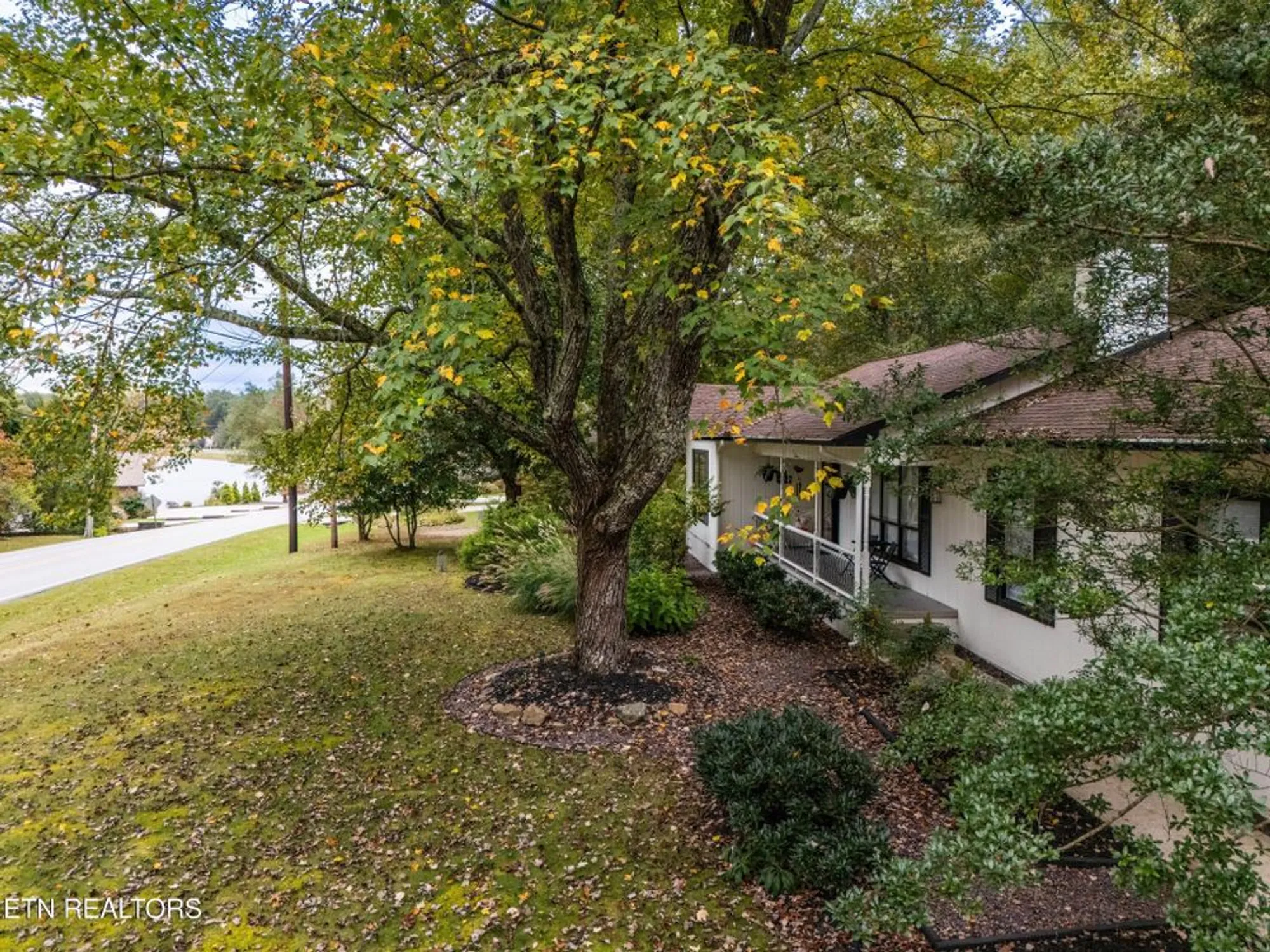 Property Slideshow image 1 of 51 | 182 delbridge ln, Crossville, TN, 38558