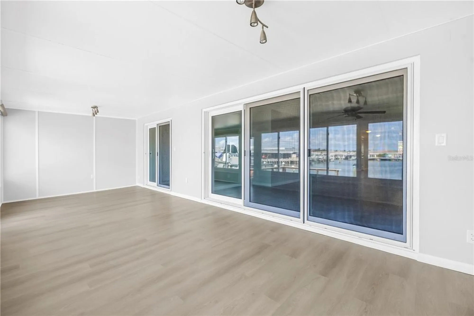Property Slideshow image 57 of 97 | 433 boca ciega point blvd s # 1012, St Petersburg, FL, 33708