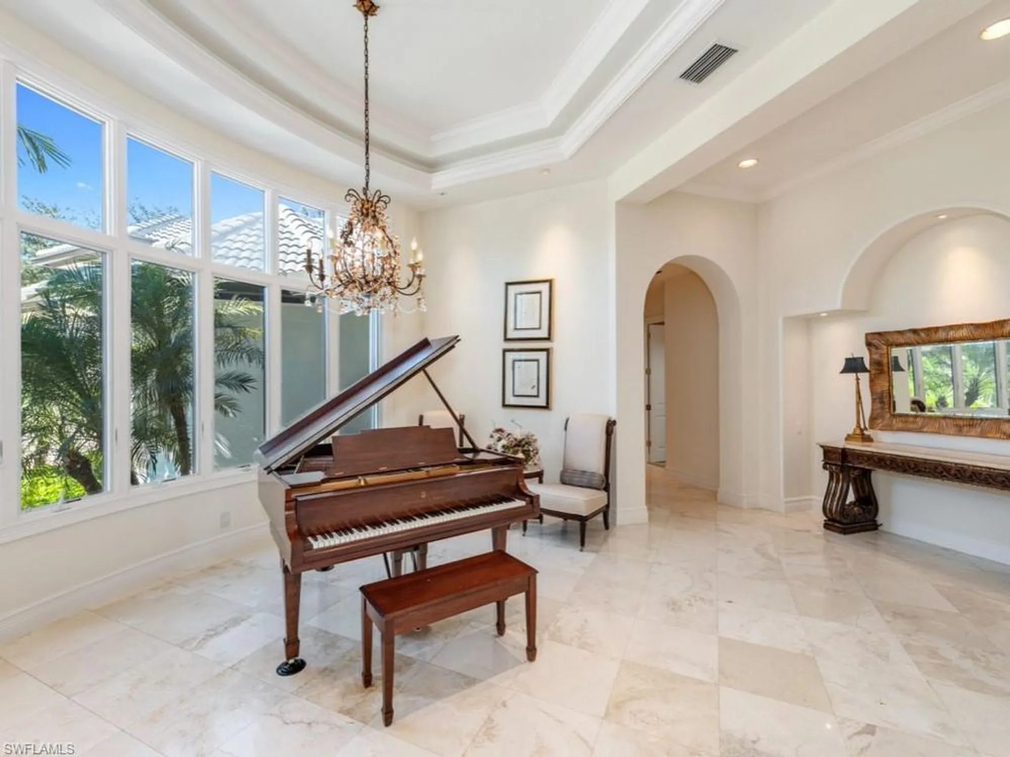 Property Slideshow image 10 of 50 | 26271 woodlyn dr, Bonita Springs, FL, 34134