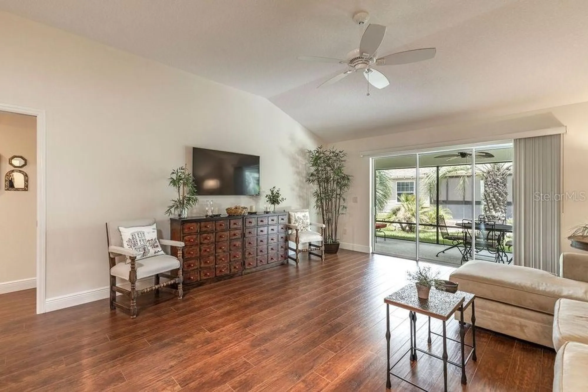 Property Slideshow image 10 of 39 | 2316 newburn ln, The Villages, FL, 32162