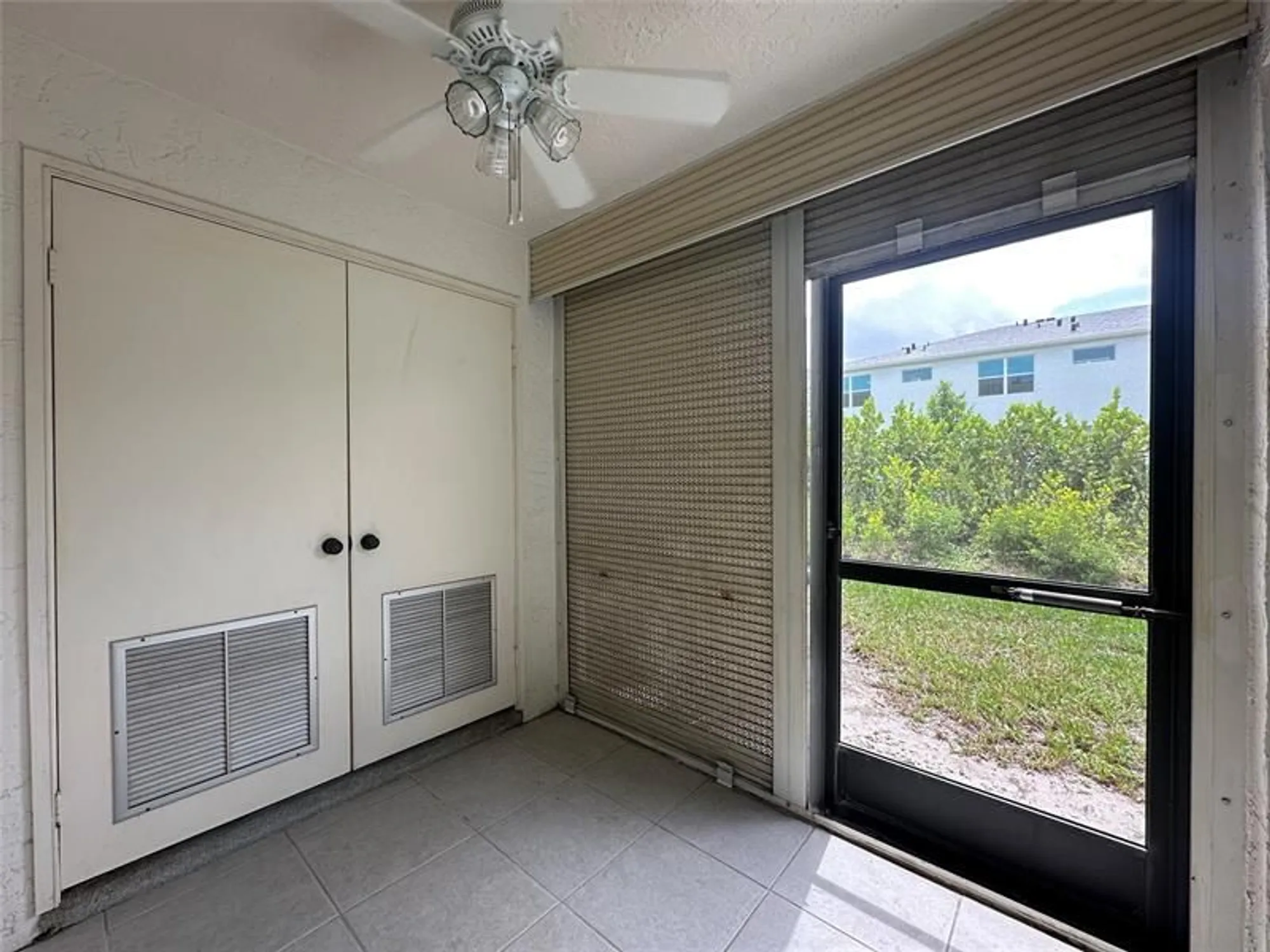 Property Slideshow image 42 of 50 | 7673 tahiti ln apt 105, Lake Worth, FL, 33467