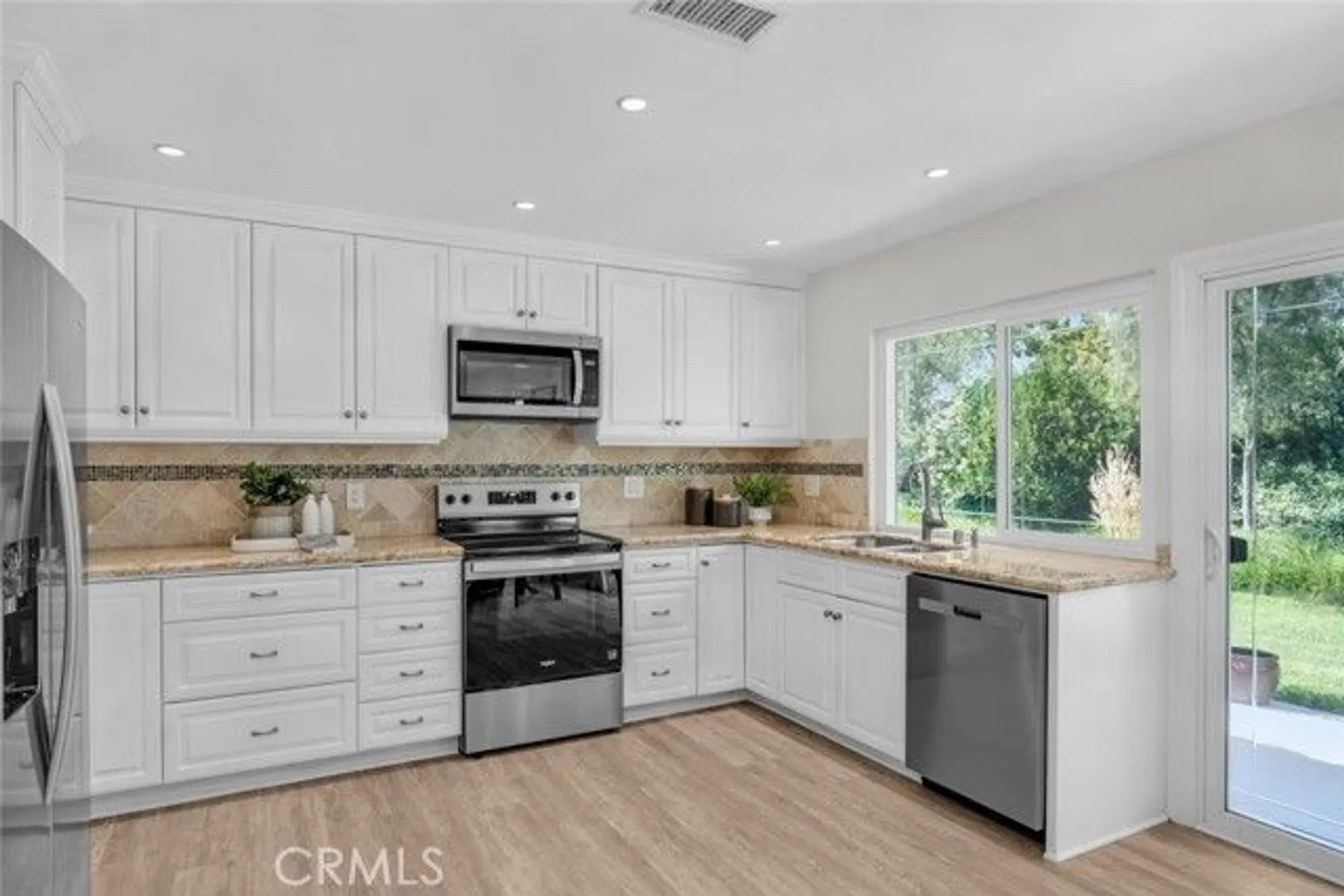 Property Slideshow image 18 of 47 | 28041 via machado, Mission Viejo, CA, 92692
