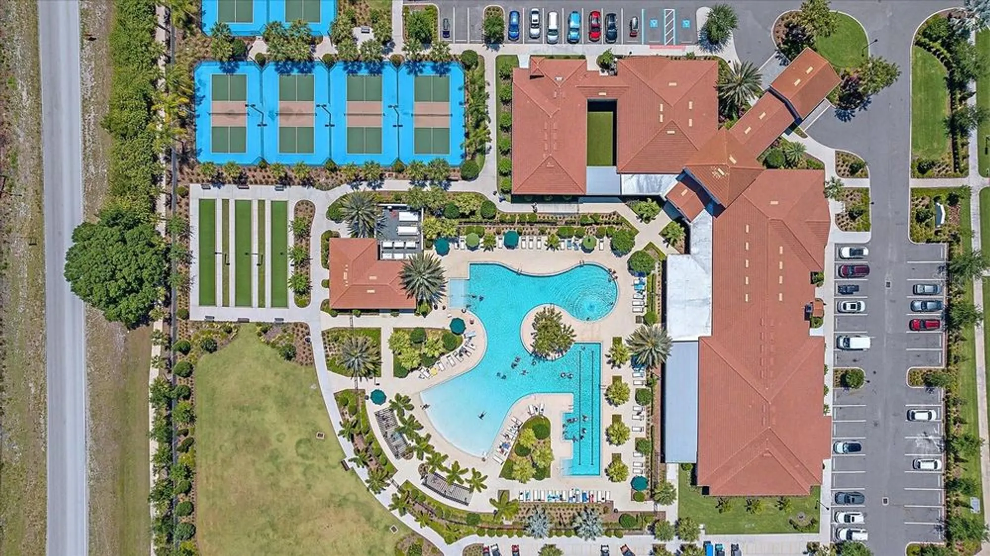 Property Slideshow image 52 of 62 | 16810 scuba crest st, Wimauma, FL, 33598