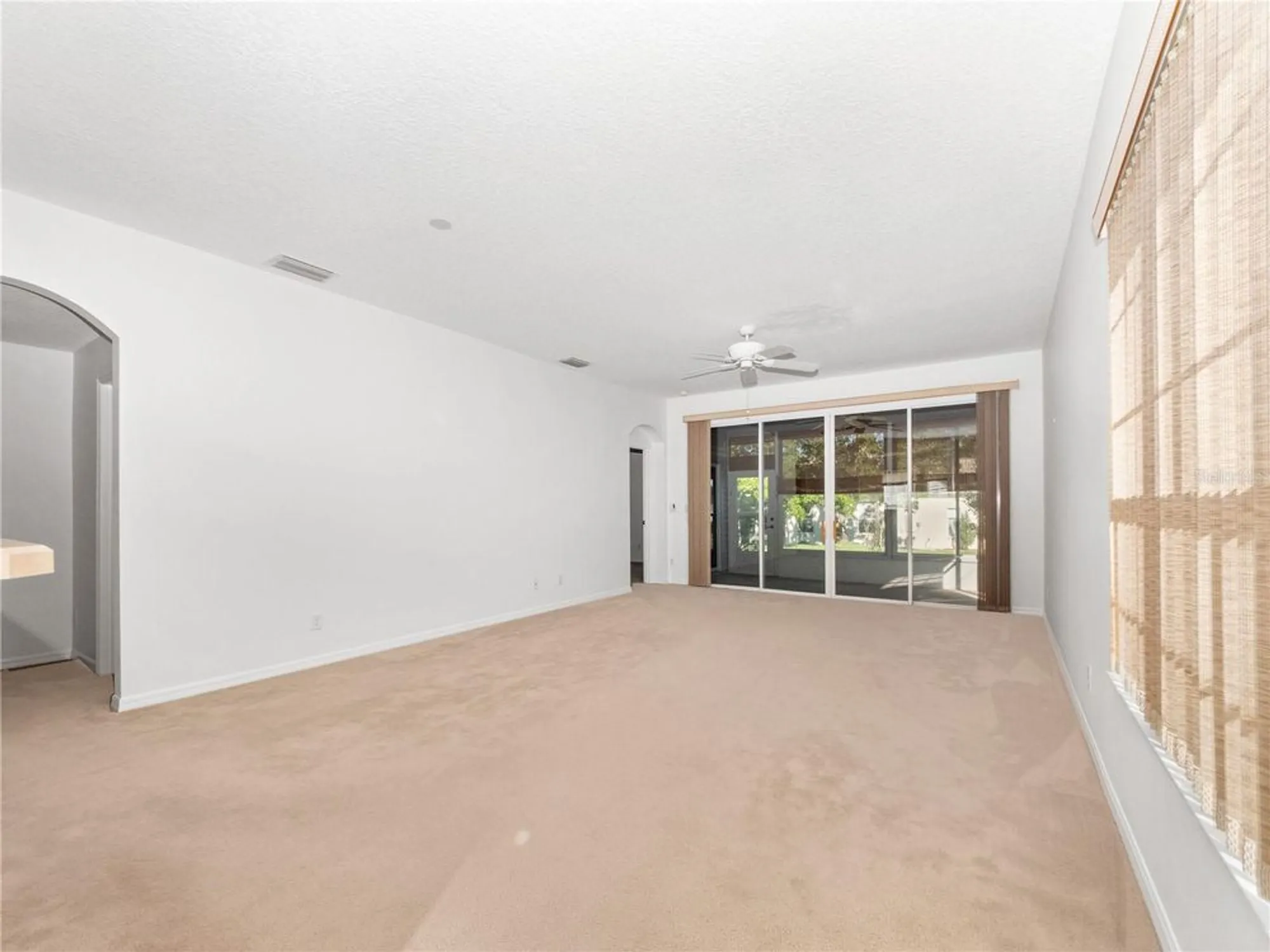 Property Slideshow image 63 of 77 | 20505 queen alexandra dr, Leesburg, FL, 34748