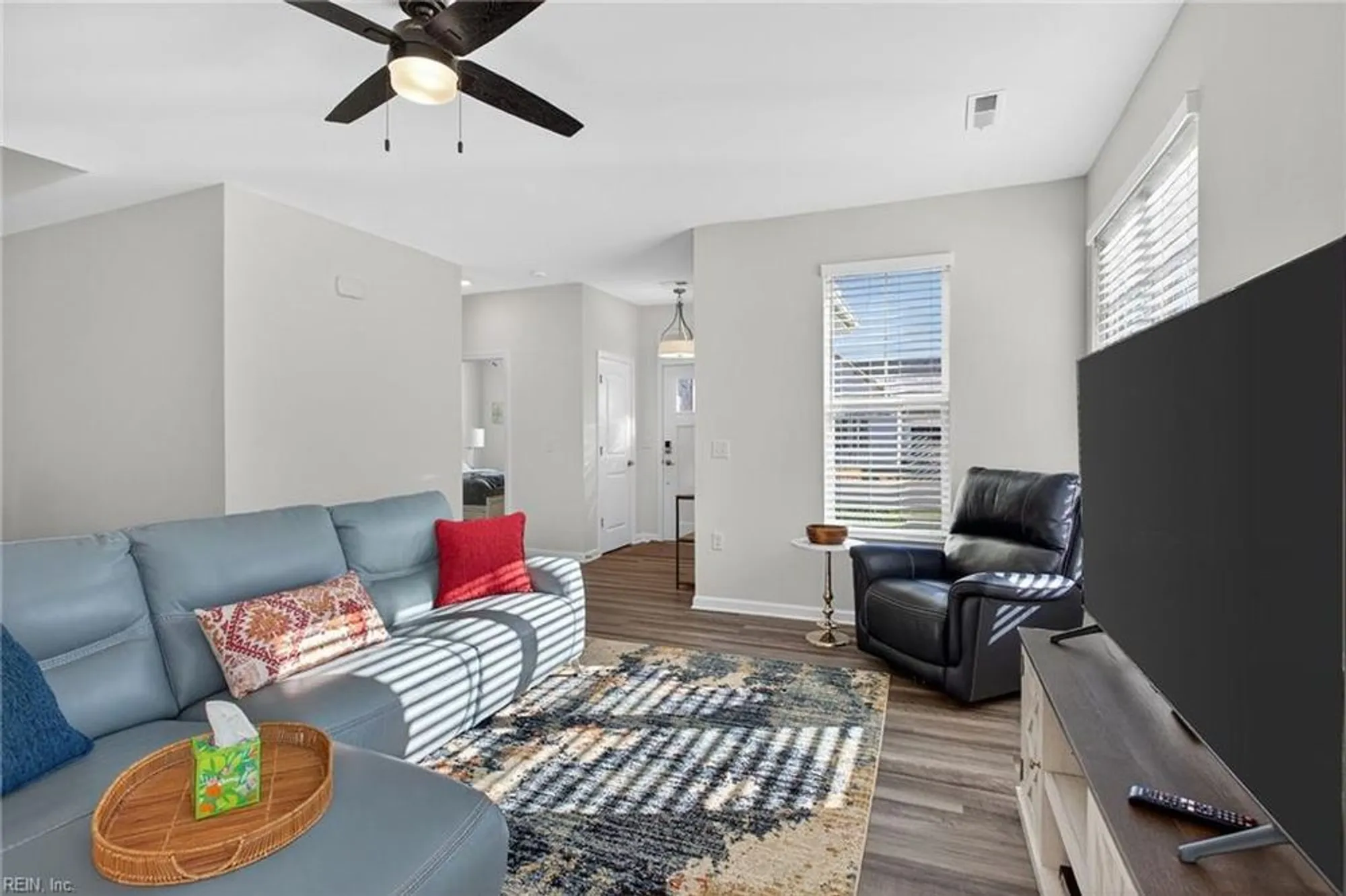 Property Slideshow image 10 of 31 | 105 cathedral st, Smithfield, VA, 23430