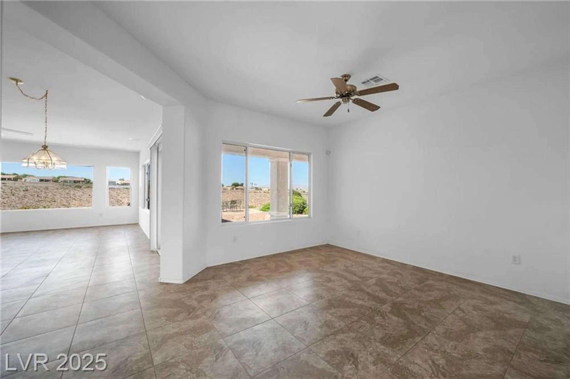 Property Slideshow image 29 of 71 | 2567 evening sky dr, Henderson, NV, 89052