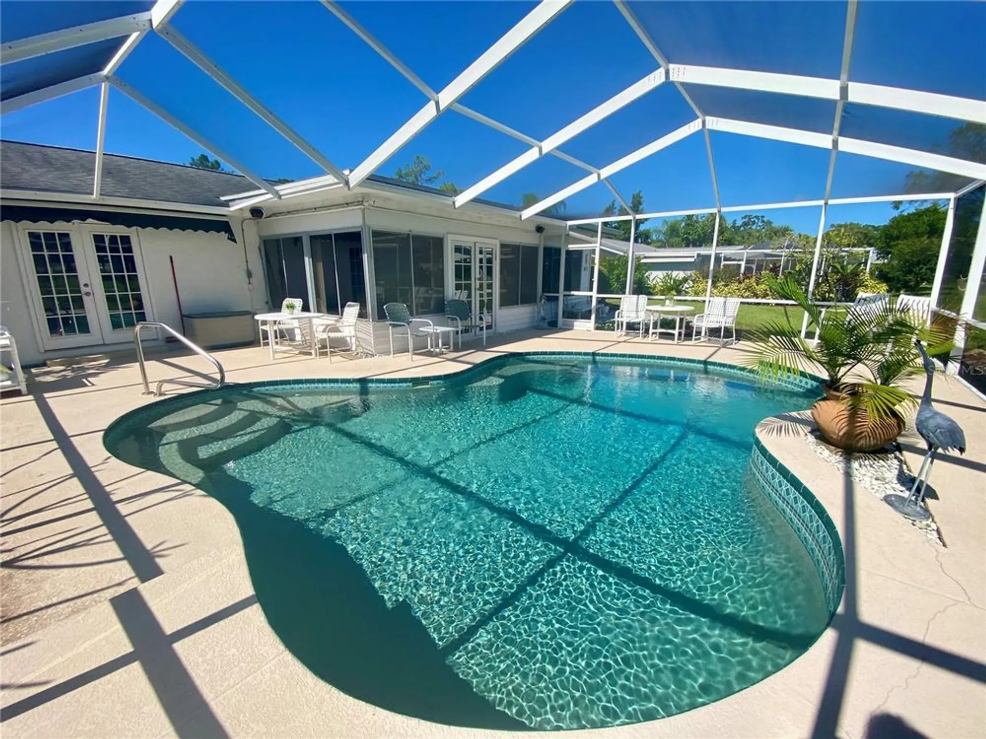 Property Slideshow image 38 of 96 | 2880 doone cir, Palm Harbor, FL, 34684