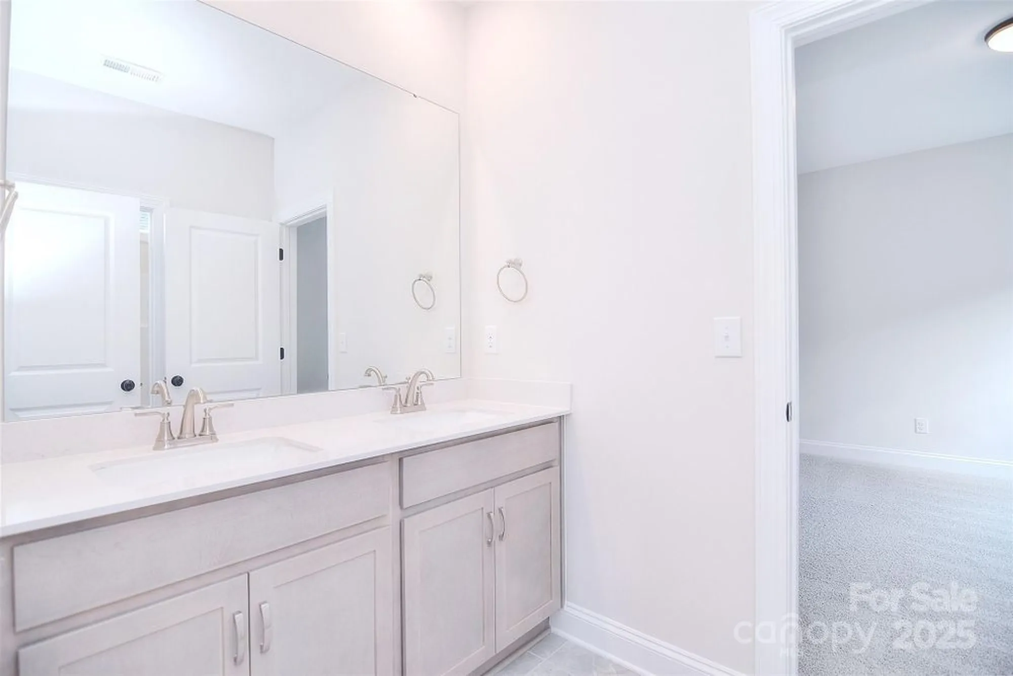 Property Slideshow image 34 of 41 | 1374 cedardale ln # 33, Denver, NC, 28037