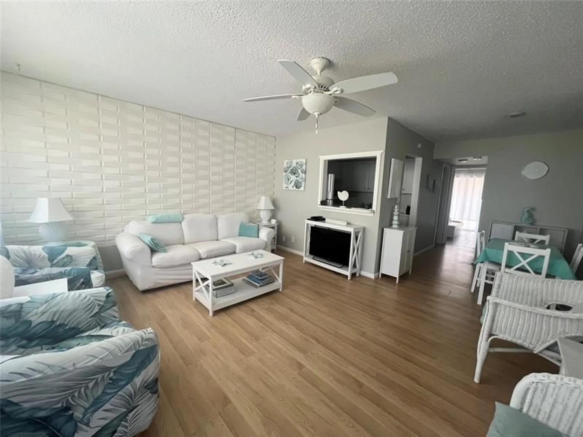 Property Slideshow image 1 of 34 | 258 markham l # 258, Deerfield Beach, FL, 33442