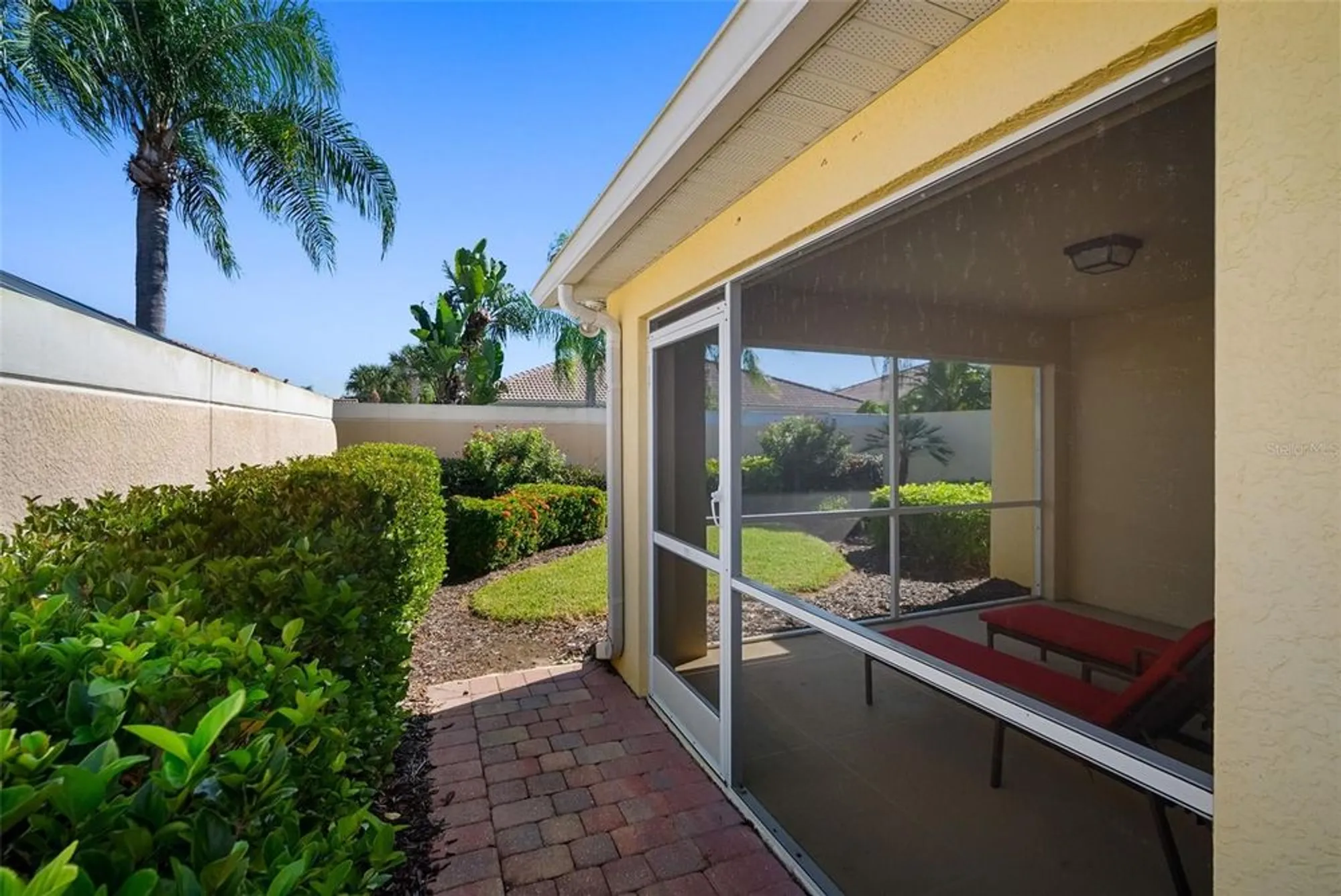 Property Slideshow image 16 of 30 | 11624 garessio ln, Sarasota, FL, 34238
