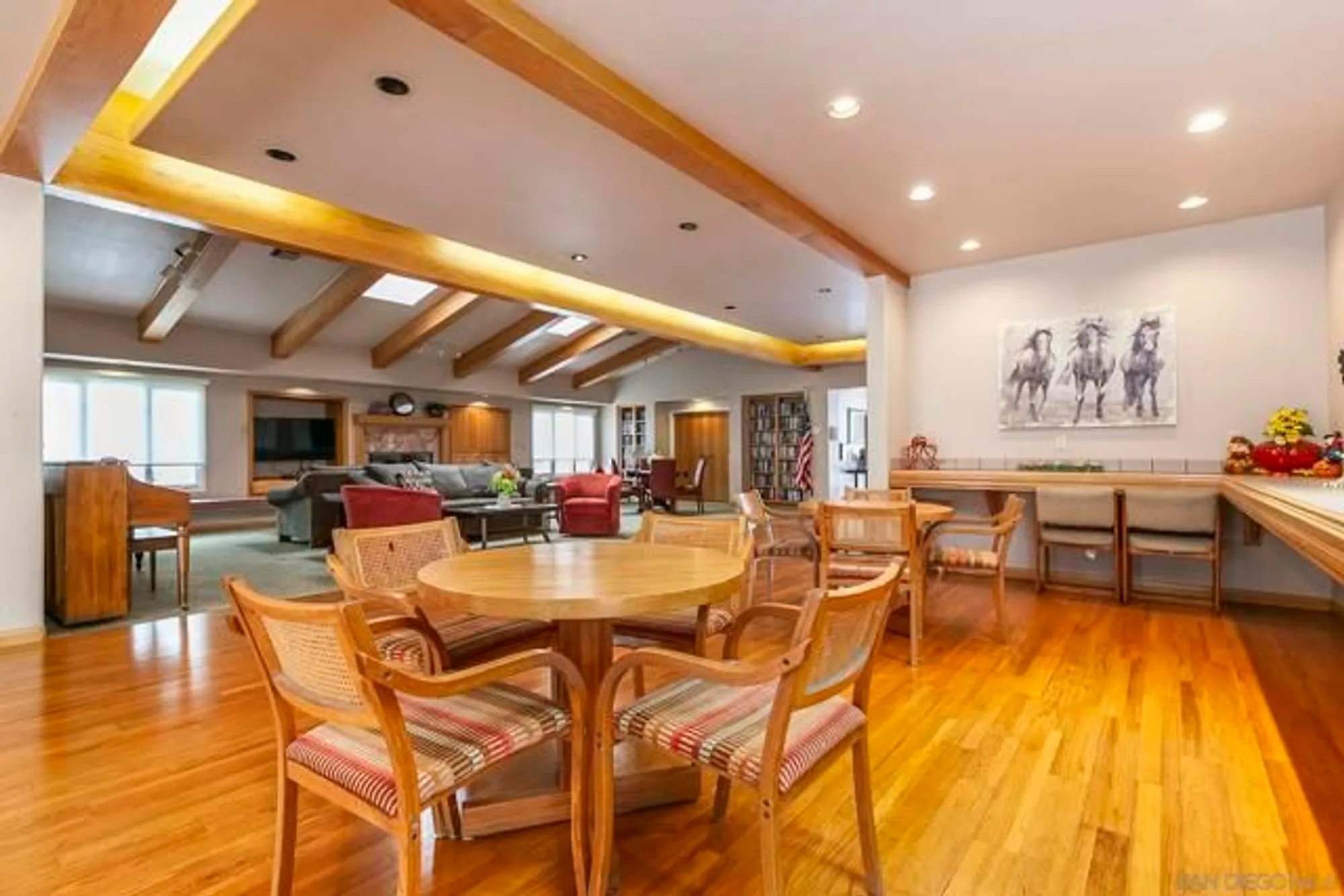 Property Slideshow image 26 of 29 | 6350 genesee ave 108, San Diego, CA, 92122