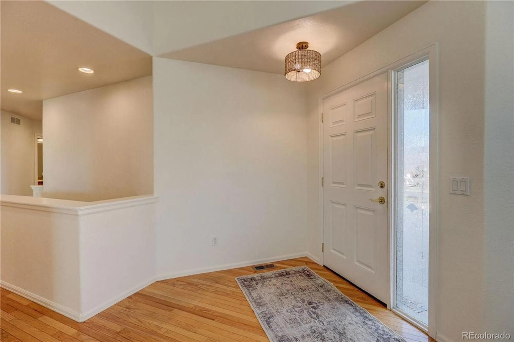 Property Slideshow image 5 of 45 | 22460 e heritage pkwy, Aurora, CO, 80016