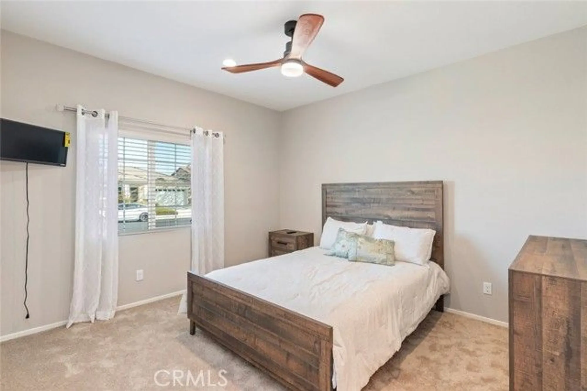 Property Slideshow image 8 of 39 | 26363 desert rose ln, Menifee, CA, 92586