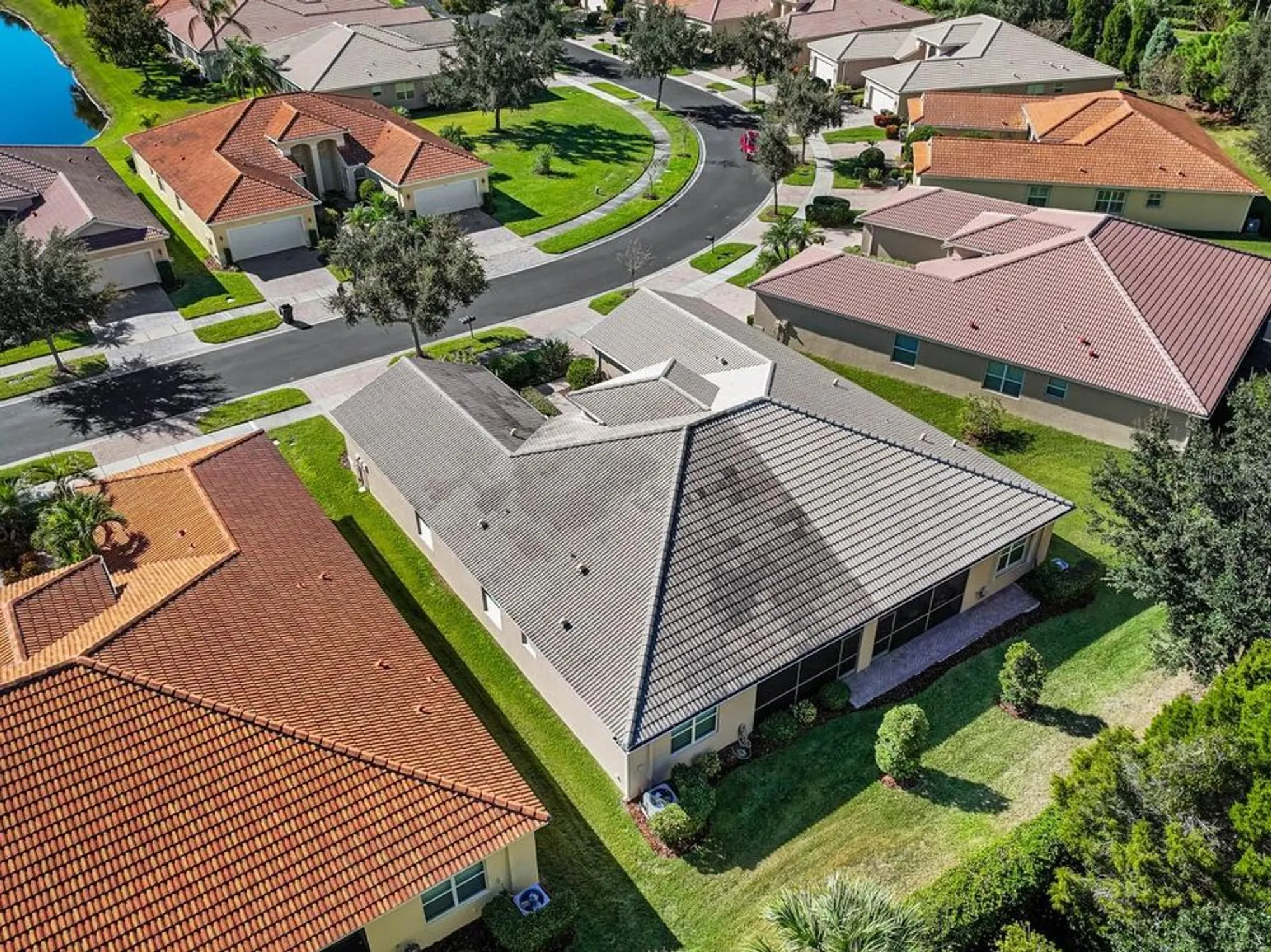 Property Slideshow image 34 of 47 | 16252 amethyst key dr, Wimauma, FL, 33598