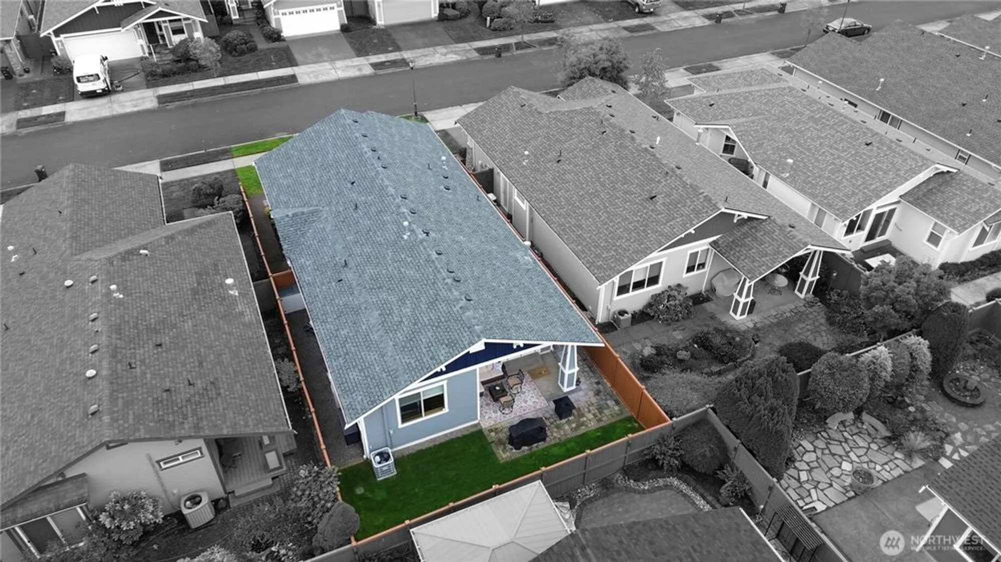 Property Slideshow image 30 of 40 | 8218 bainbridge loop, Lacey, WA, 98516