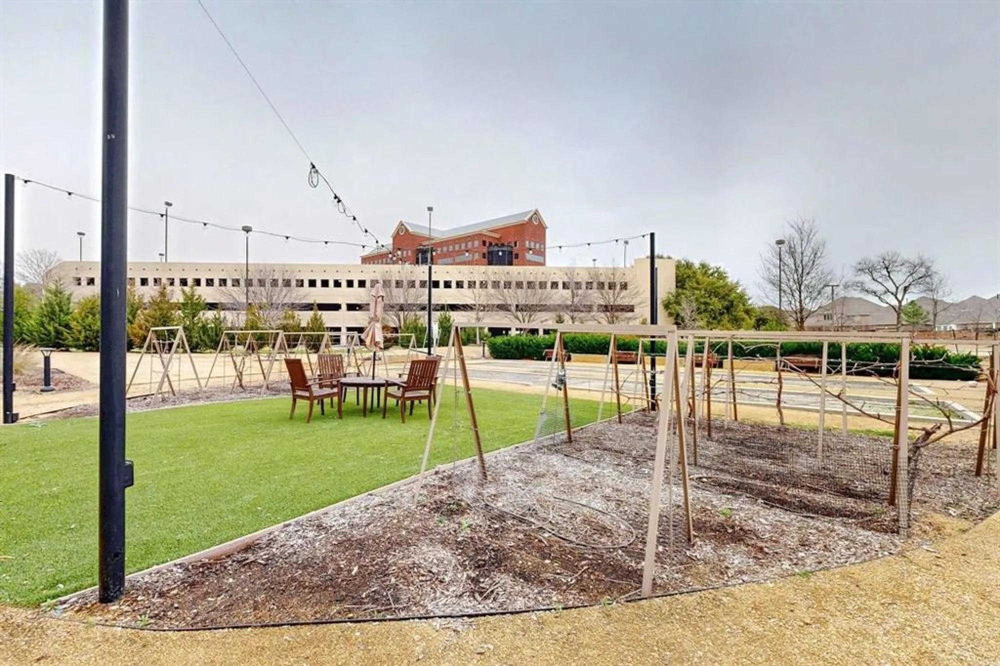 Property Slideshow image 36 of 40 | 1735 wittington pl apt 3403, Dallas, TX, 75234